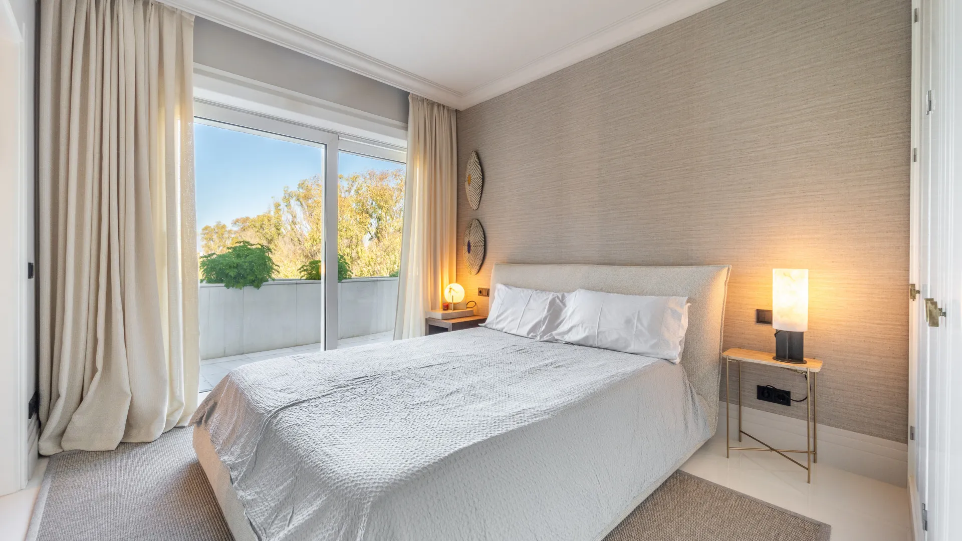 4 bedrooms duplex penthouse in El Embrujo Banús for sale