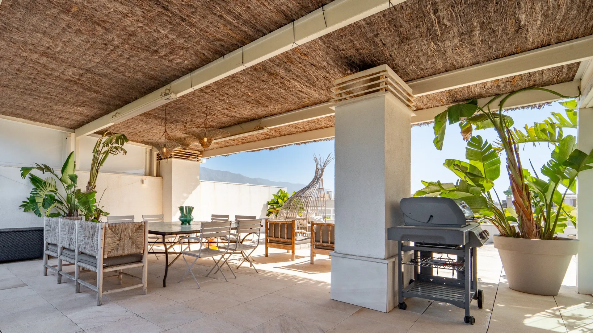 4 bedrooms duplex penthouse in El Embrujo Banús for sale