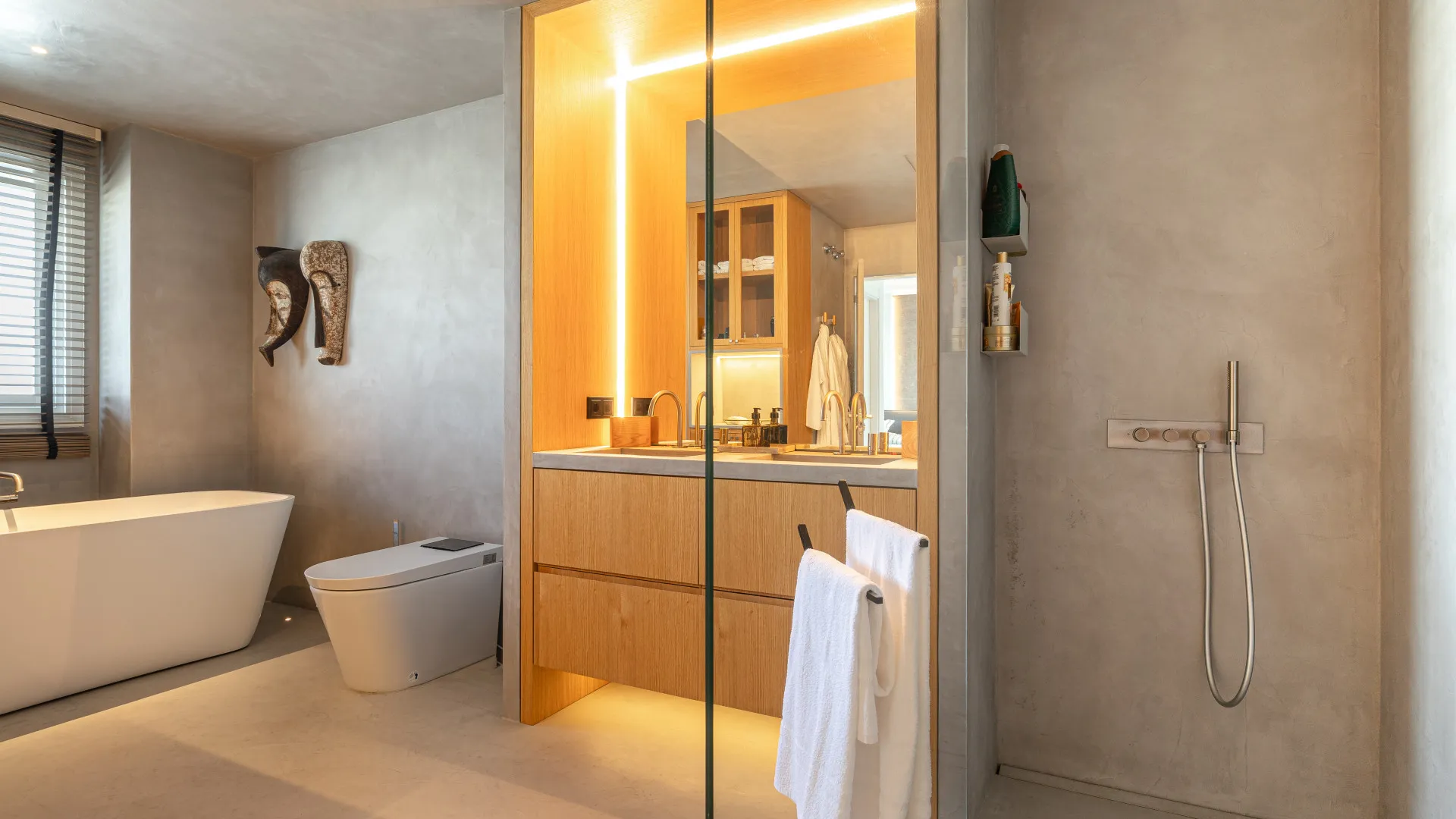 4 bedrooms duplex penthouse in El Embrujo Banús for sale