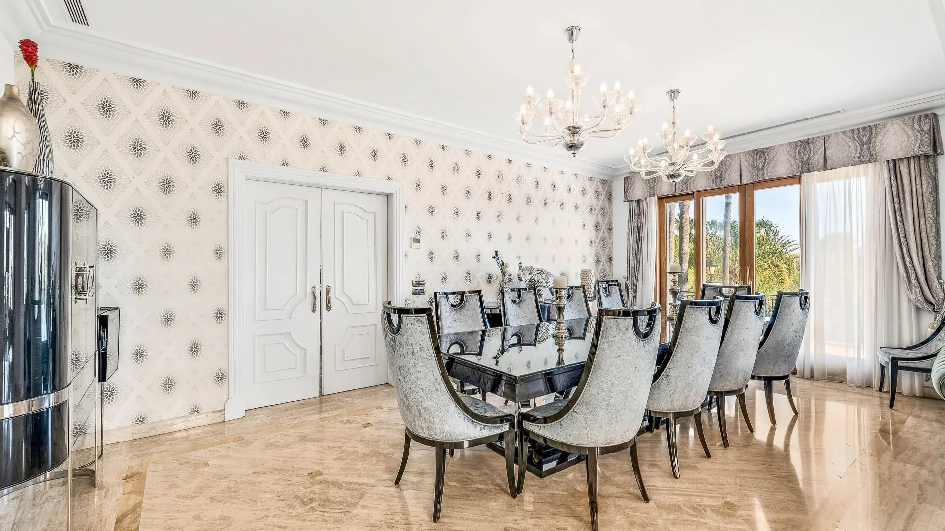 Villa con 15 dormitorios a la venta en Paraiso Alto