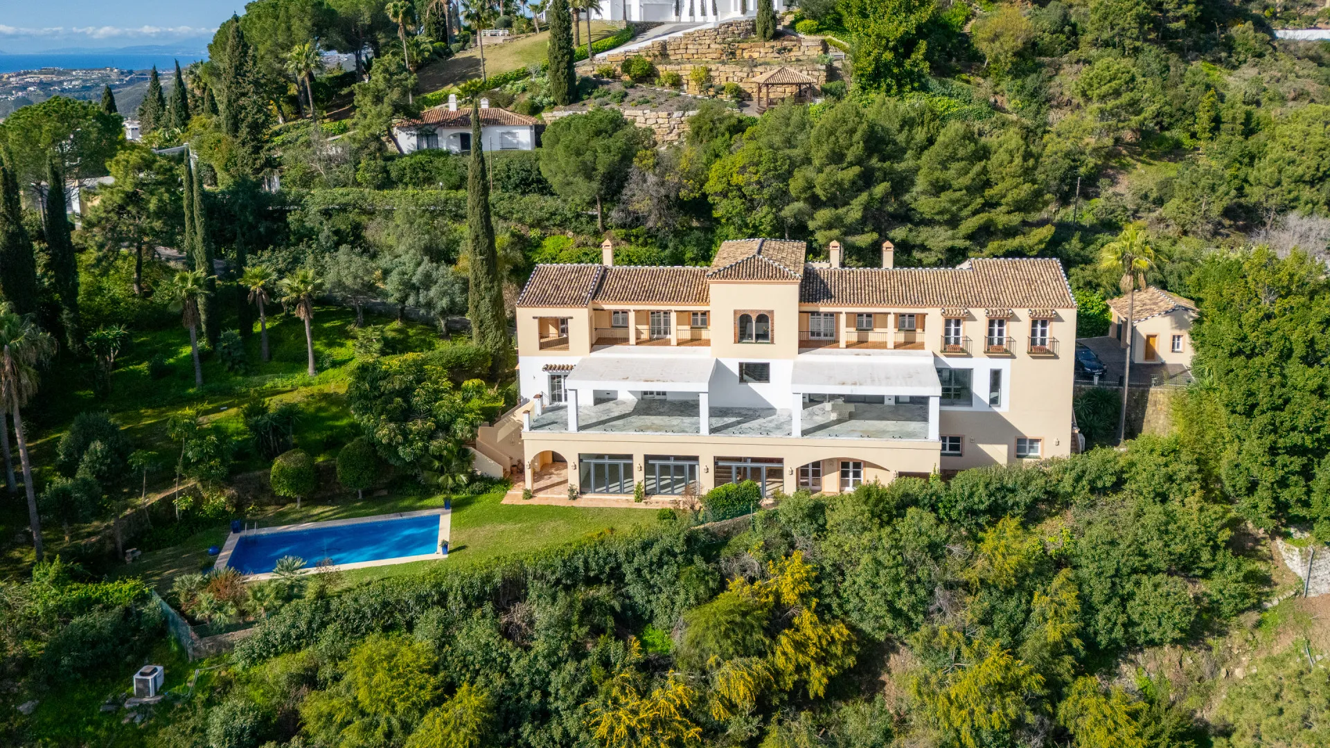 For sale 7 bedrooms villa in El Madroñal