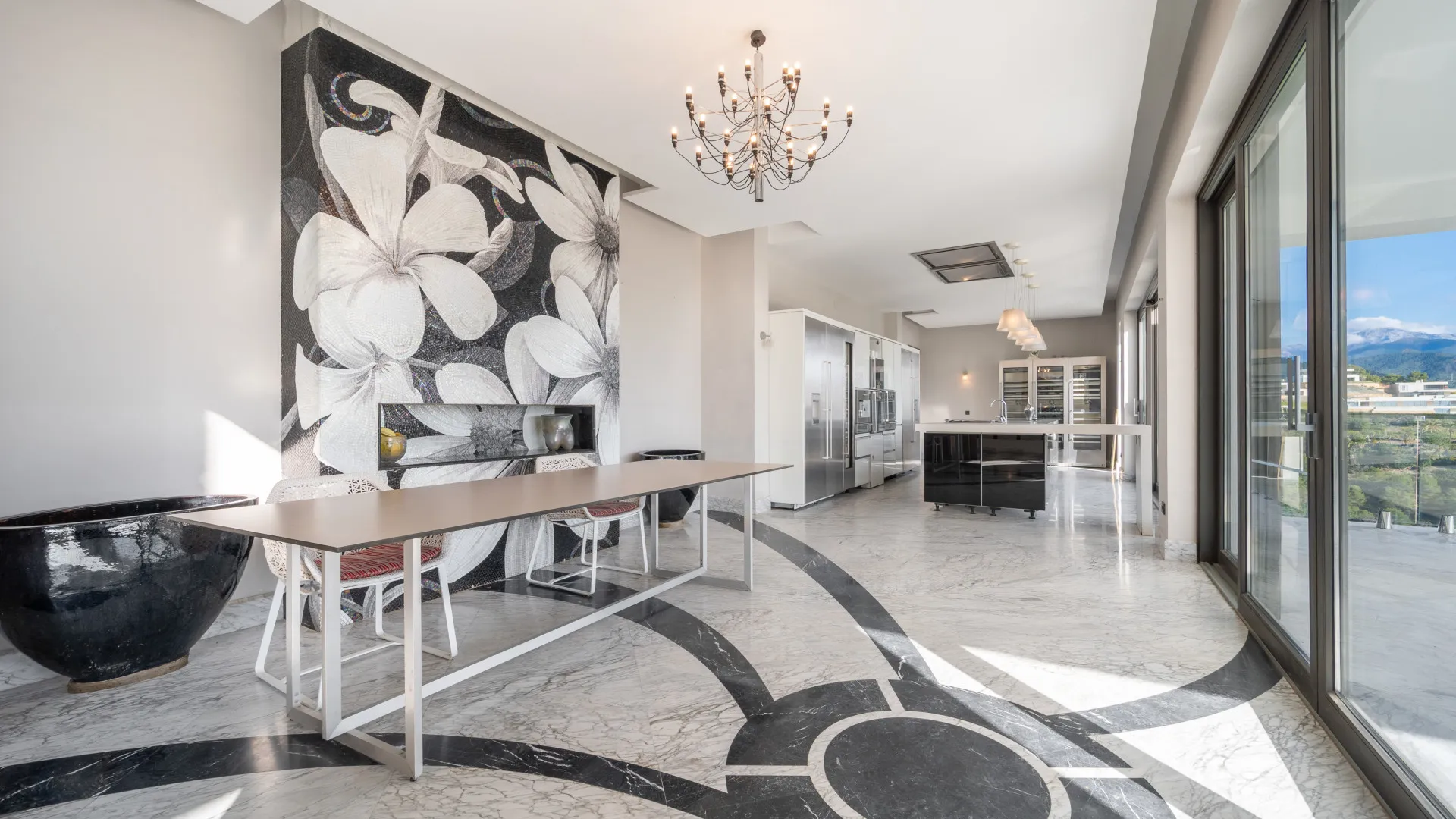 For sale 7 bedrooms villa in El Madroñal