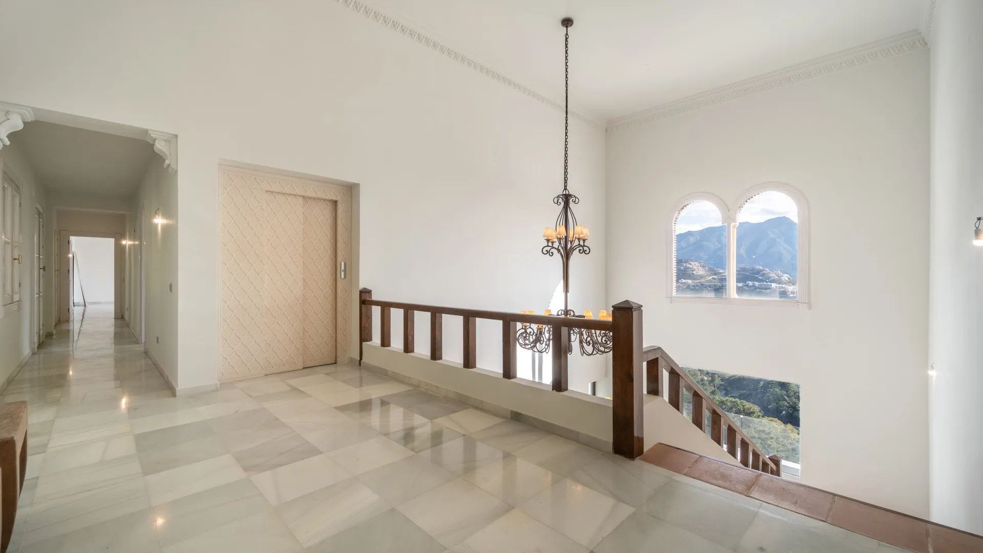 For sale 7 bedrooms villa in El Madroñal