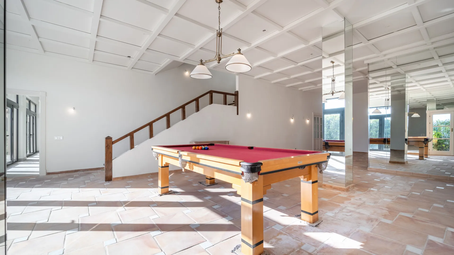 For sale 7 bedrooms villa in El Madroñal