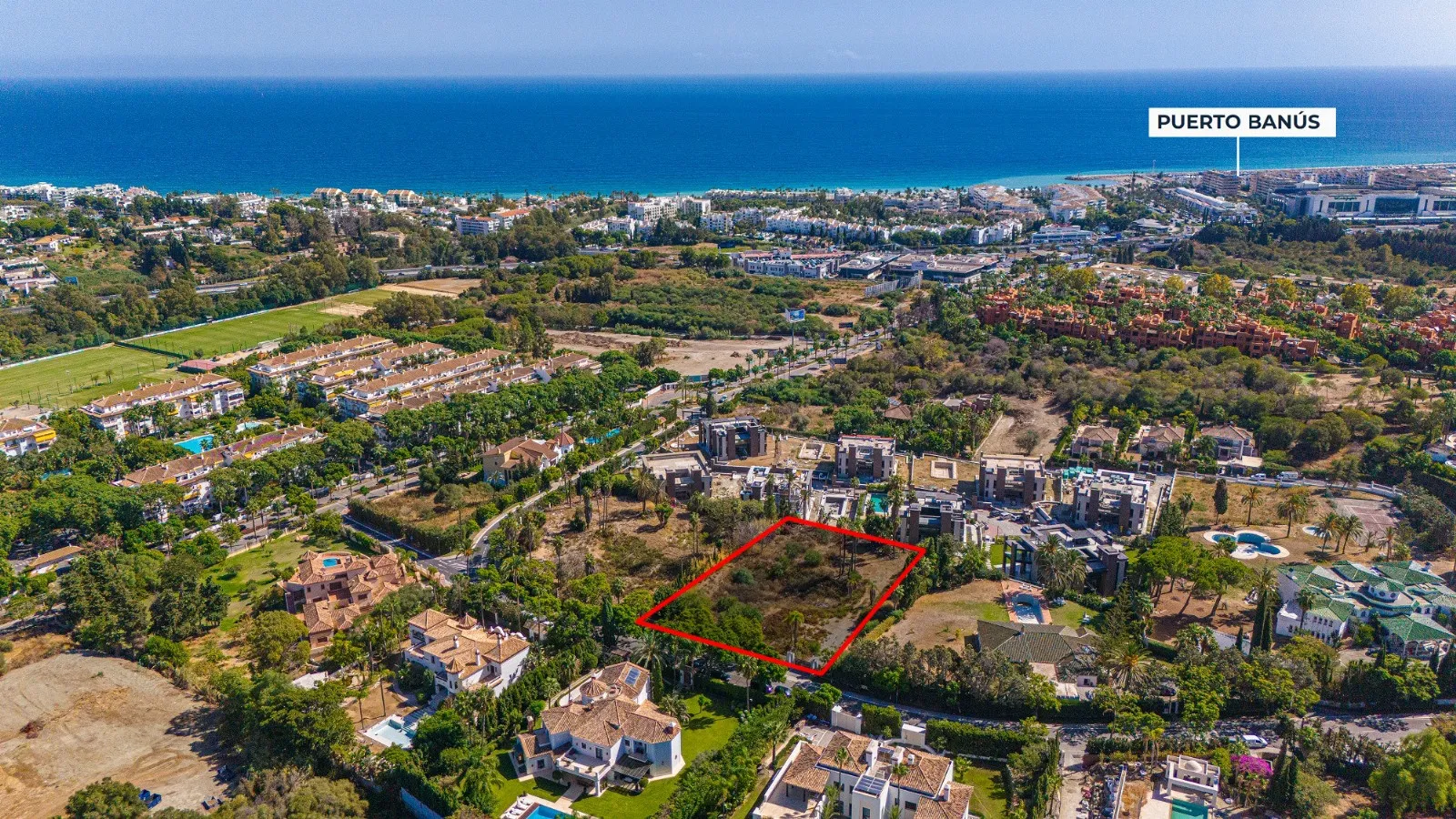 Atalaya de Rio Verde plot for sale