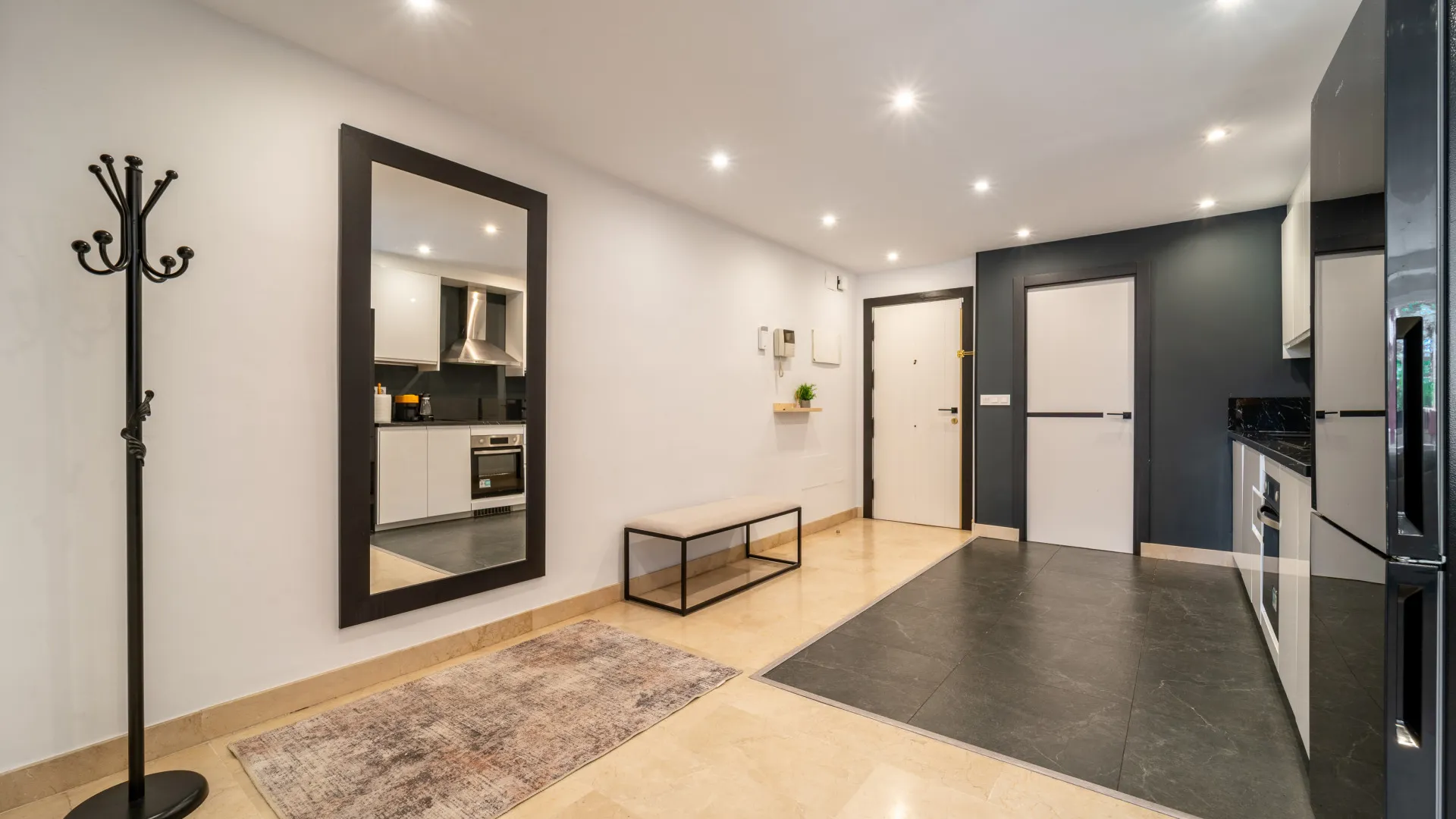 Se vende apartamento planta baja en Oasis de Marbella