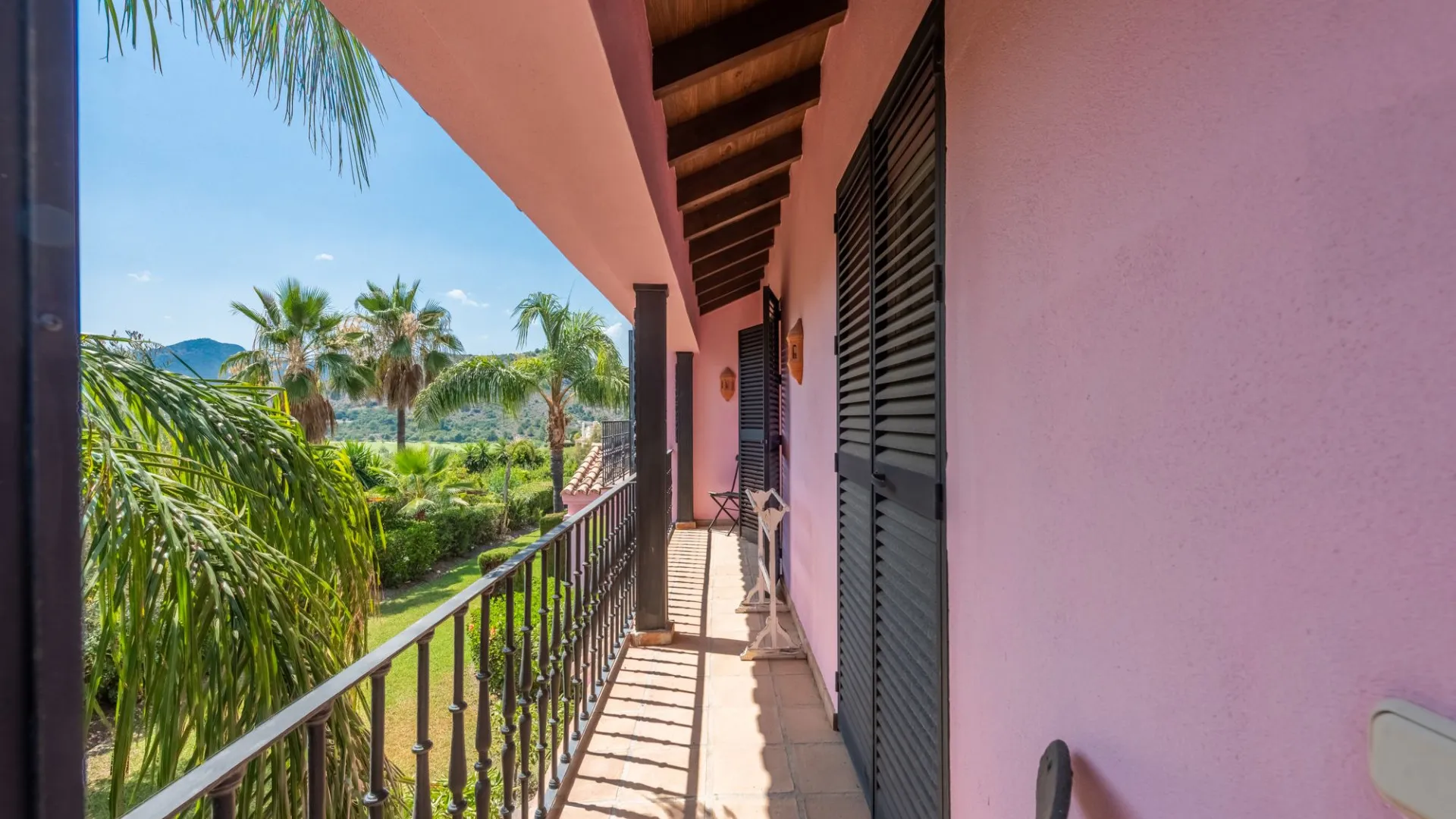 Villa for sale in Los Almendros