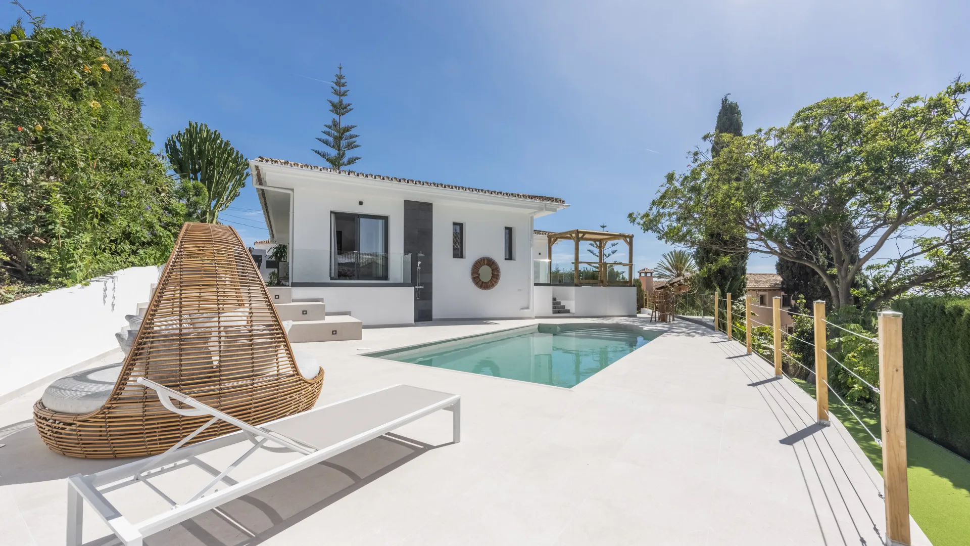 Villa in Marbella East for sale