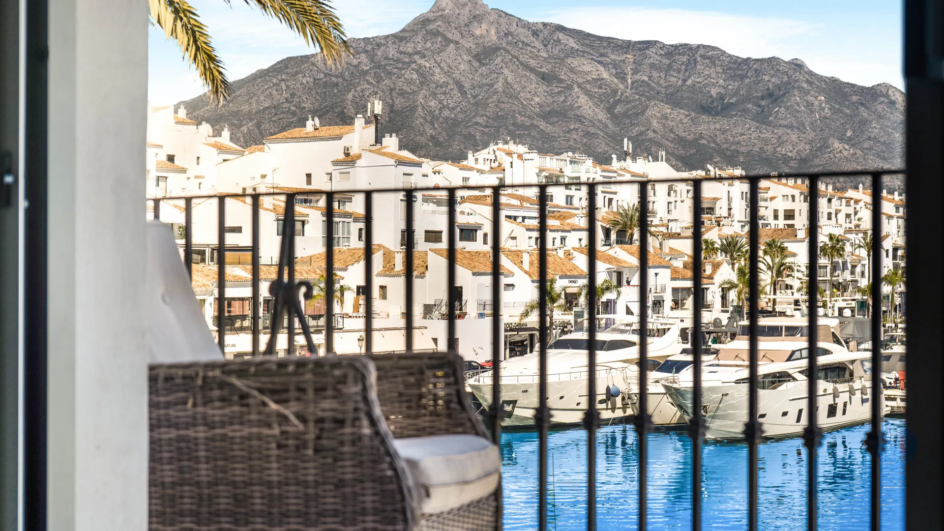 Penthouse for sale in Marbella - Puerto Banus