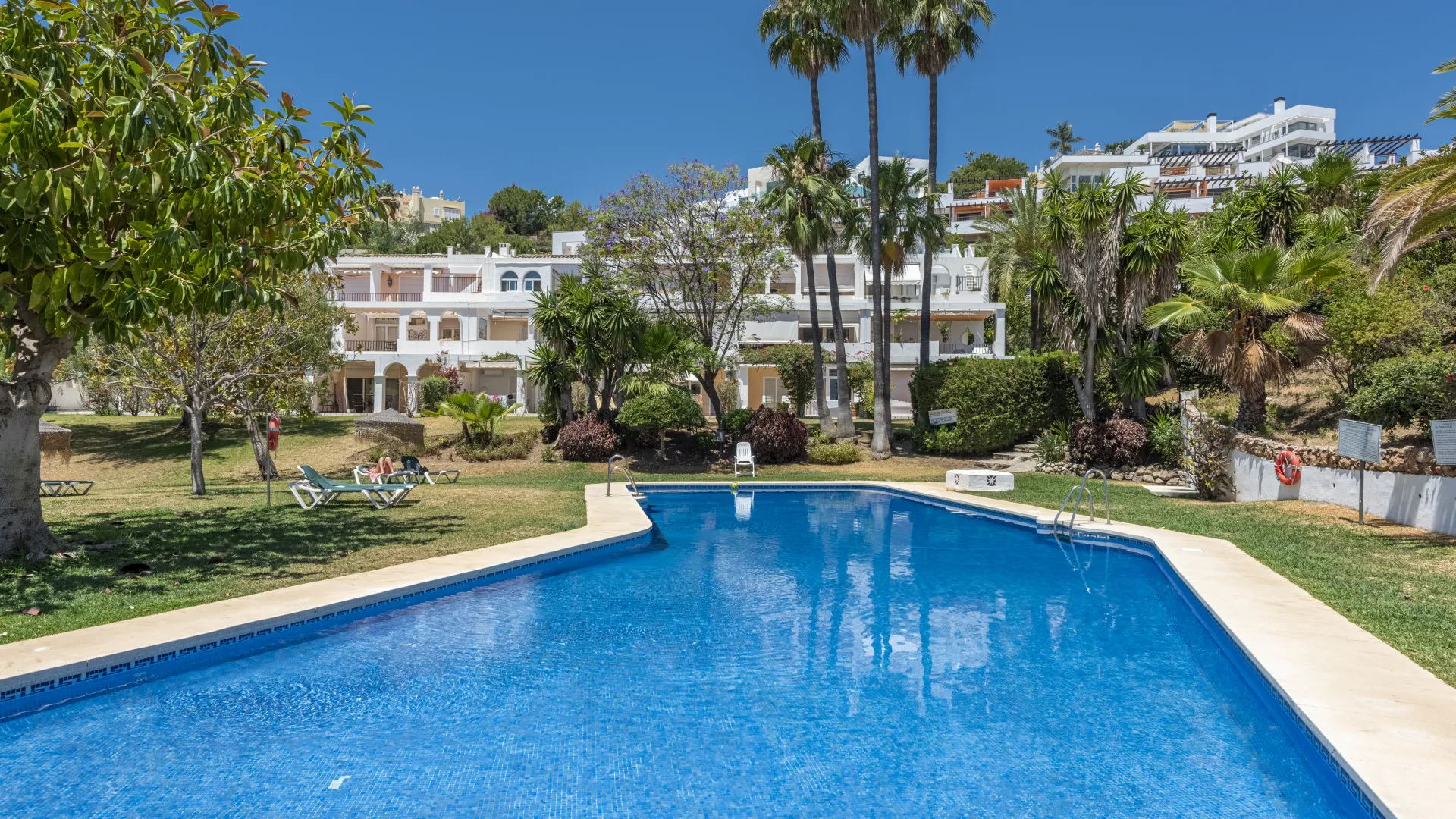 4 bedrooms La Quinta town house for sale