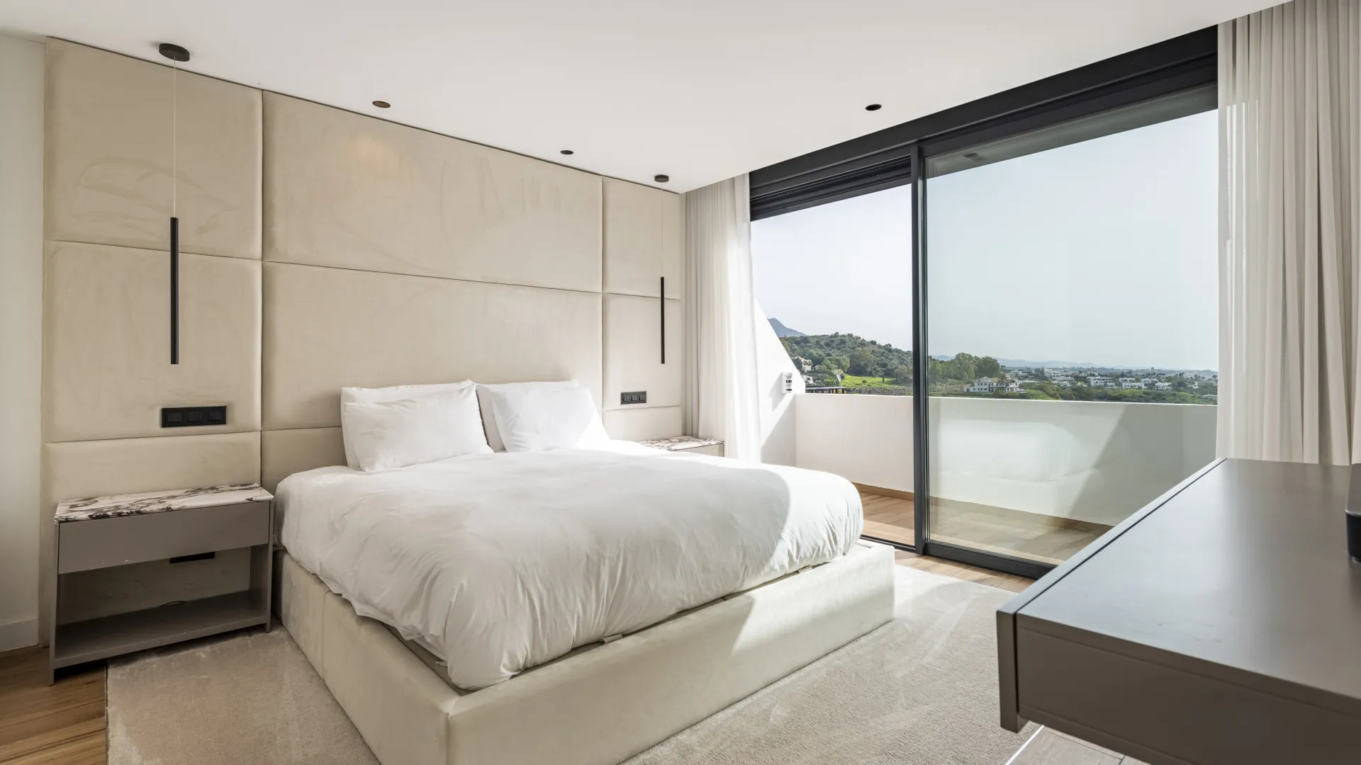 4 bedrooms La Quinta town house for sale