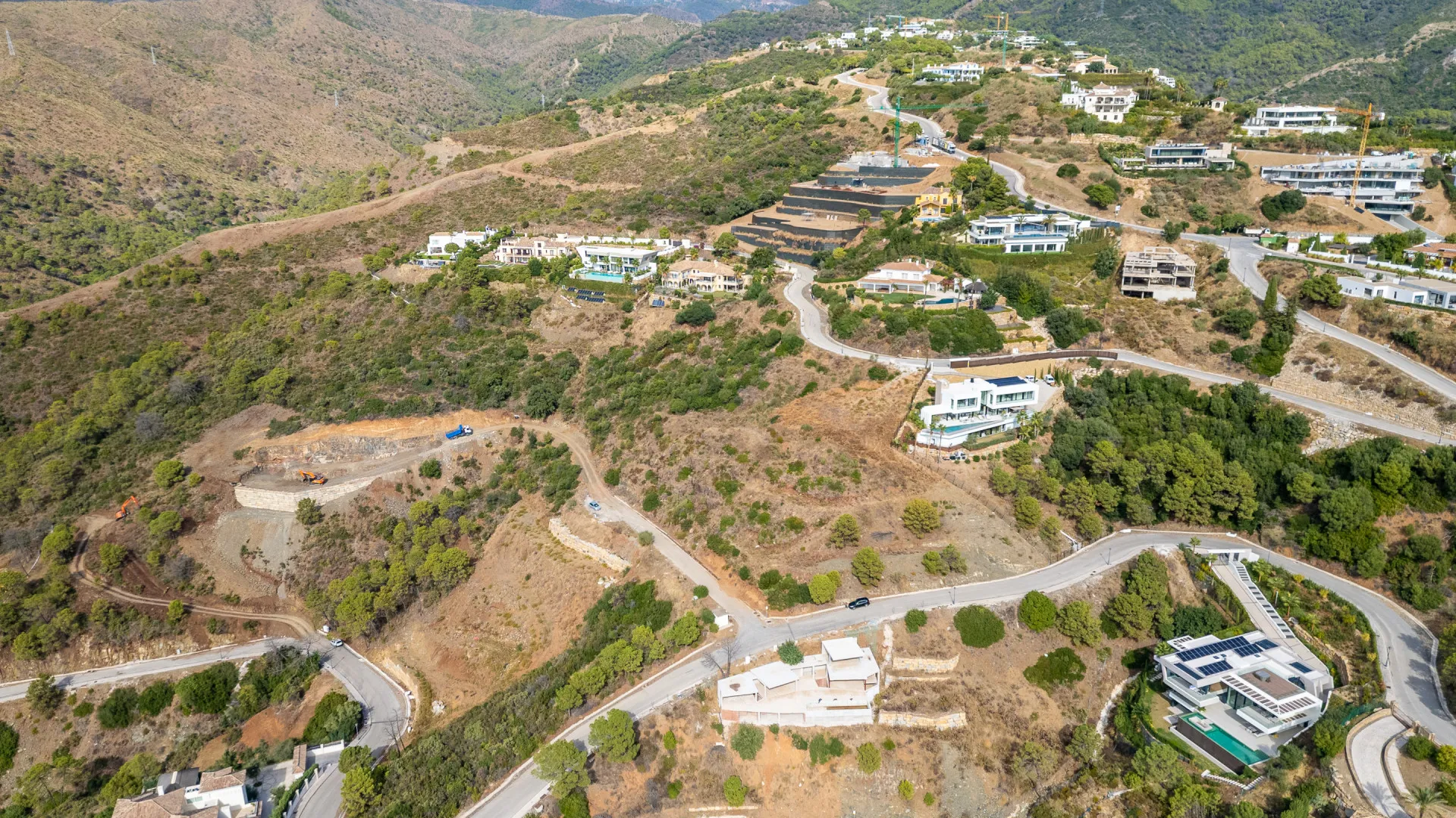 Plot in Monte Mayor for sale