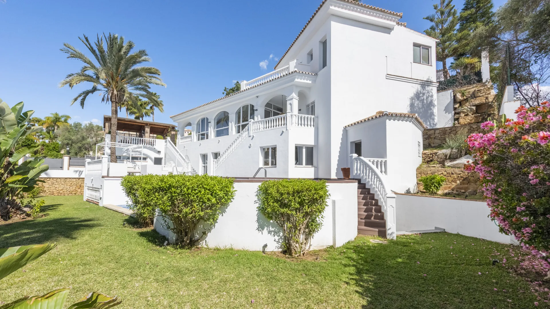 Villa for sale in Santa Maria