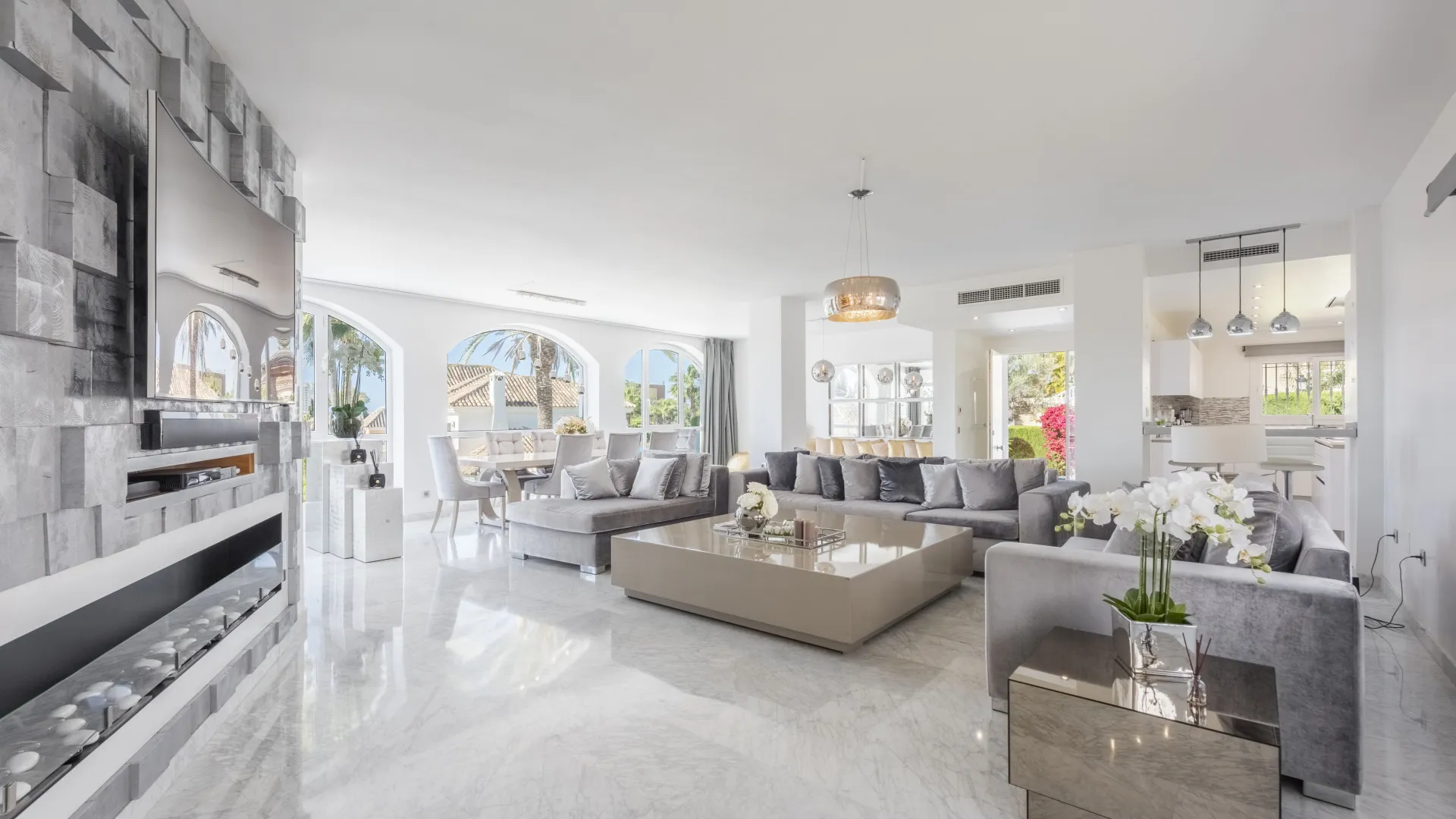 Villa for sale in Santa Maria