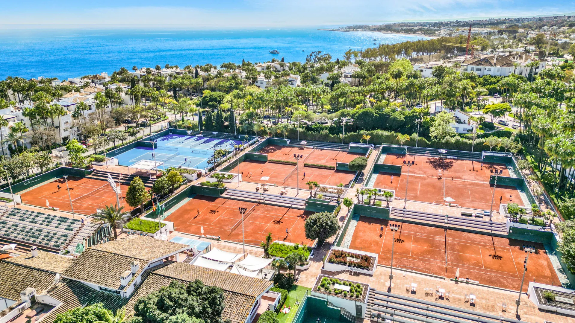 Atico duplex en venta en Marina Puente Romano