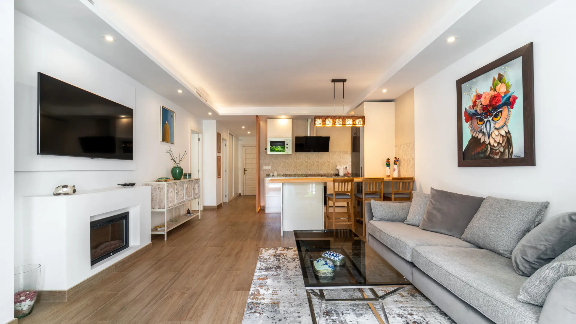 Ground floor apartment with 2 bedrooms for sale in Puente Romano II