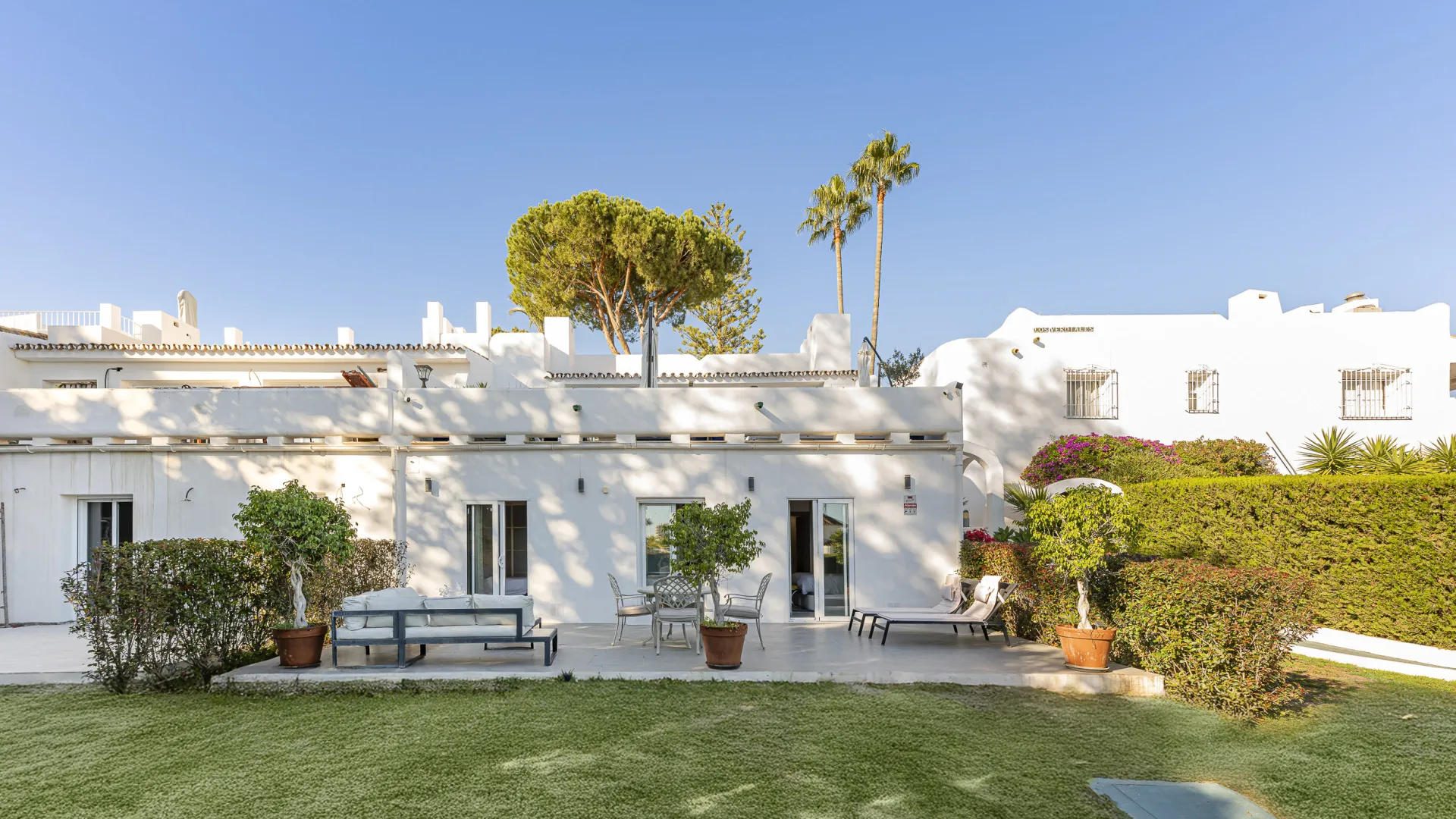 Nueva Andalucia, adosado a la venta con 3 dormitorios