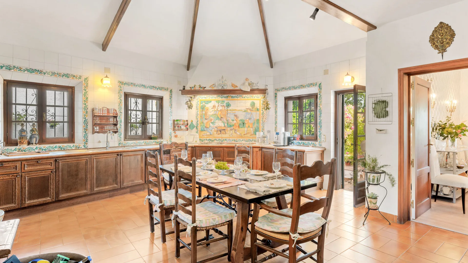 Marbella Golden Mile 4 bedrooms villa for sale