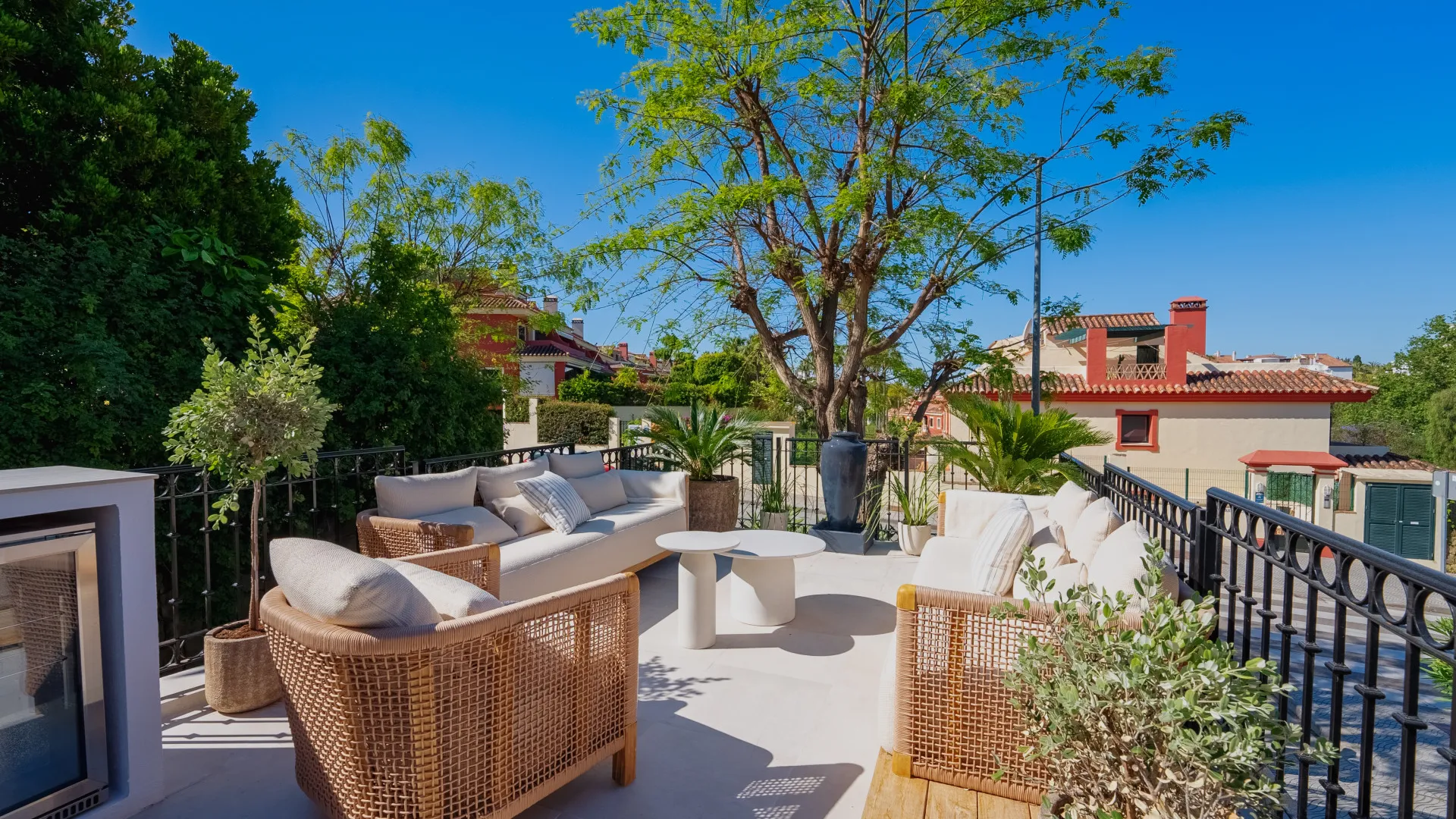 For sale 5 bedrooms town house in Altos de Salamanca