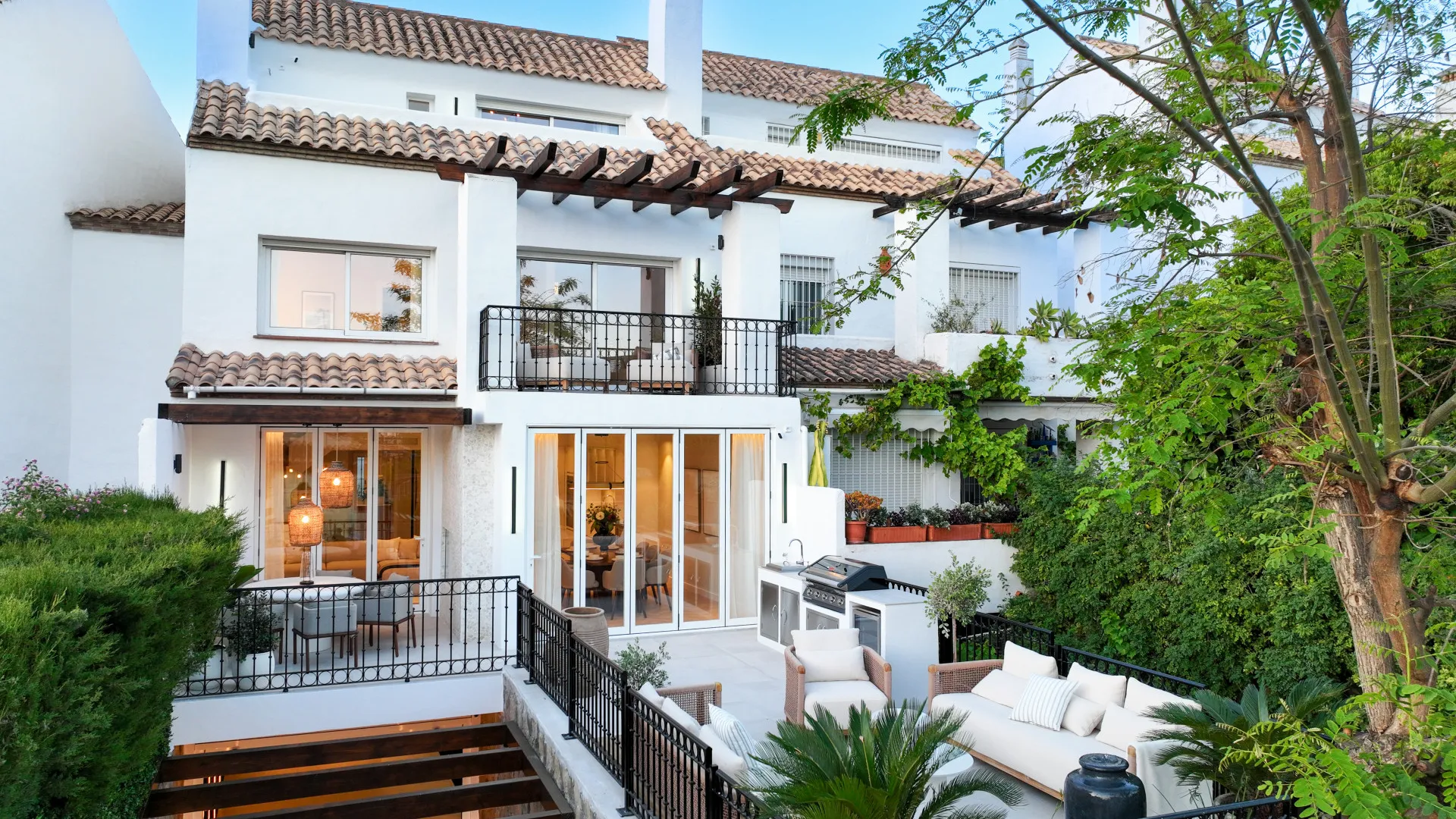 For sale 5 bedrooms town house in Altos de Salamanca