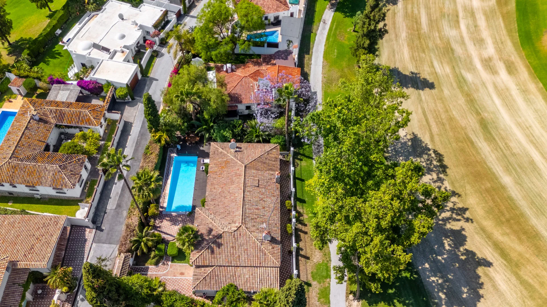 Villa en venta en Guadalmina Alta
