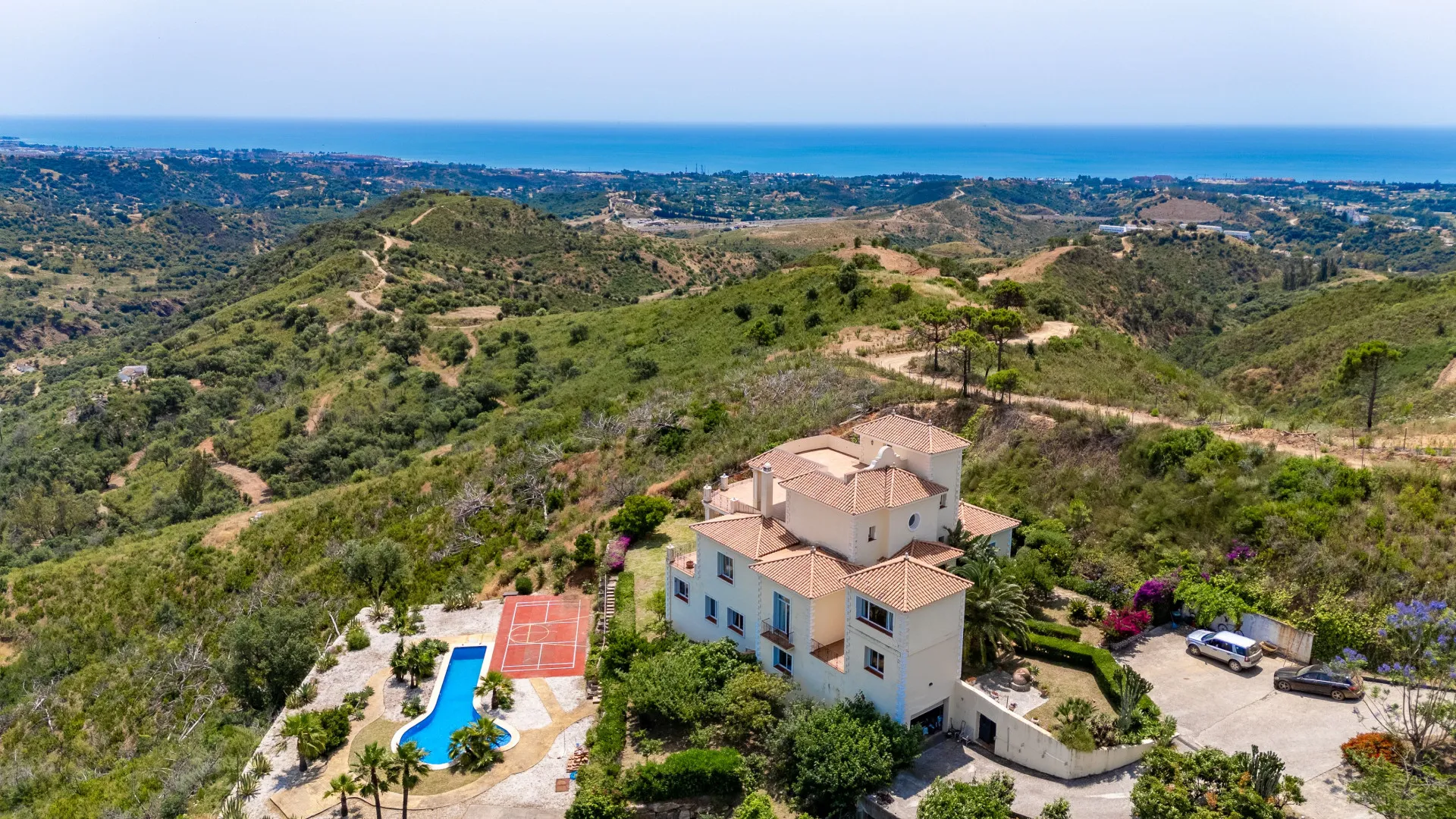 Villa a la venta en Altos de Estepona