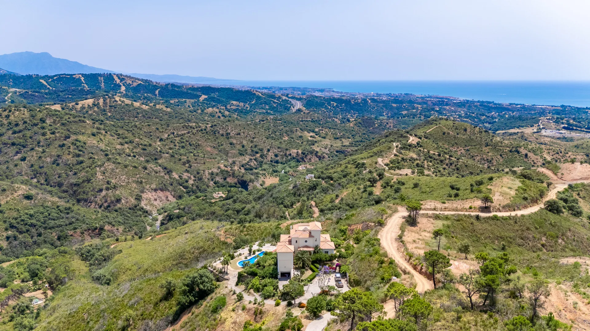 Villa a la venta en Altos de Estepona