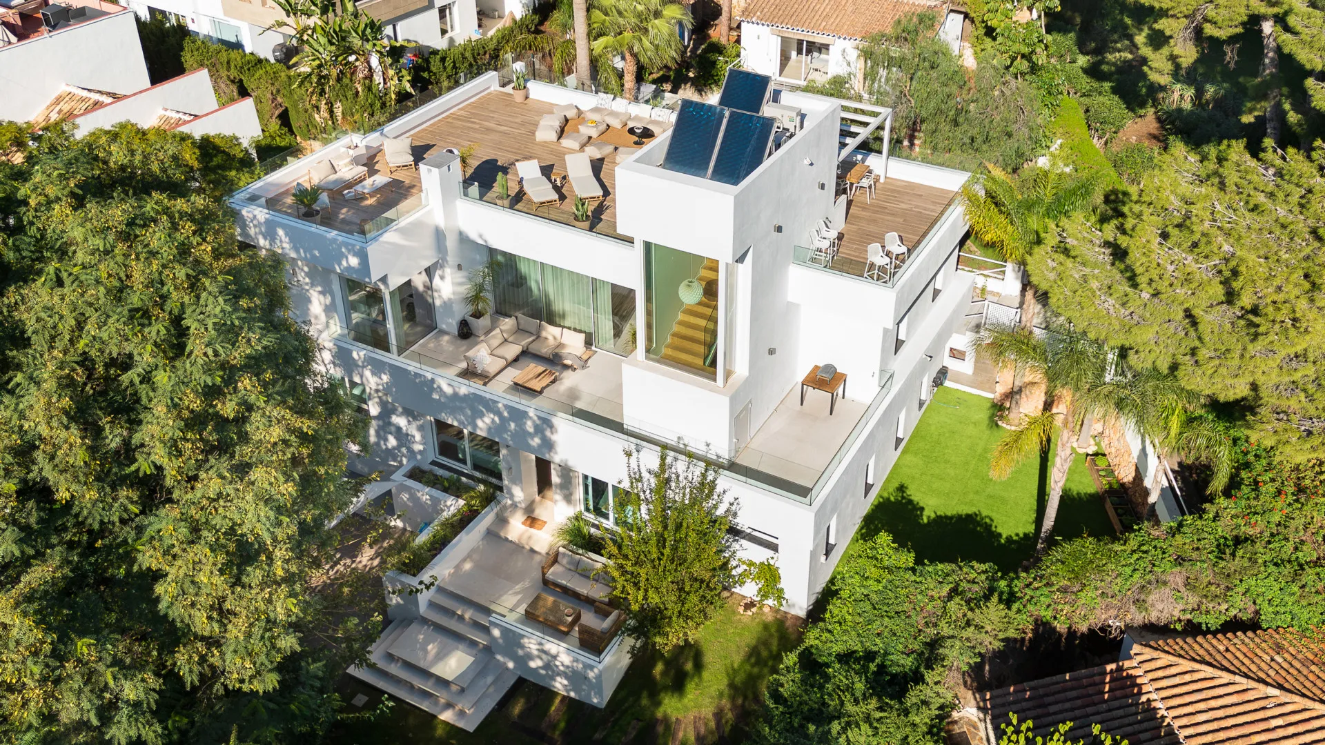 Villa en venta de 6 dormitorios en La Campana