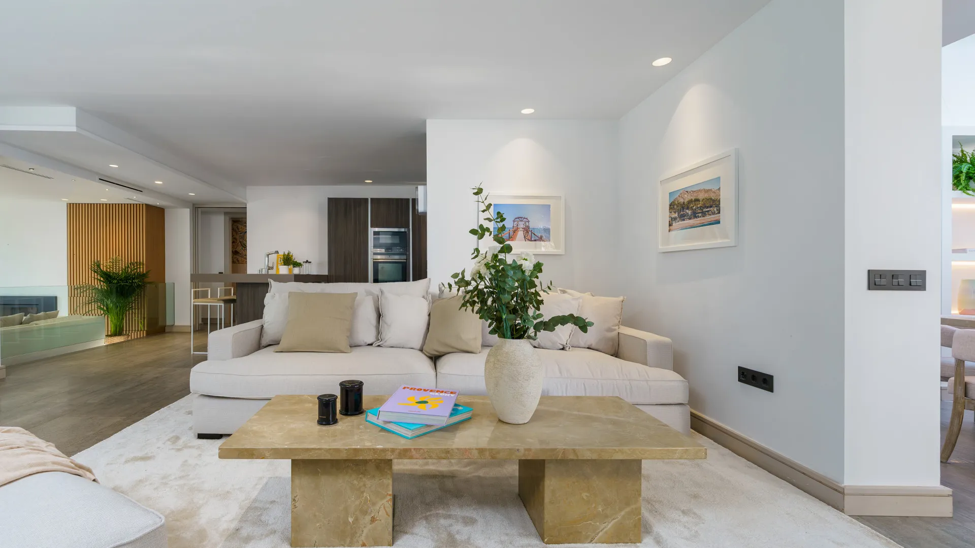 Villa en venta de 6 dormitorios en La Campana