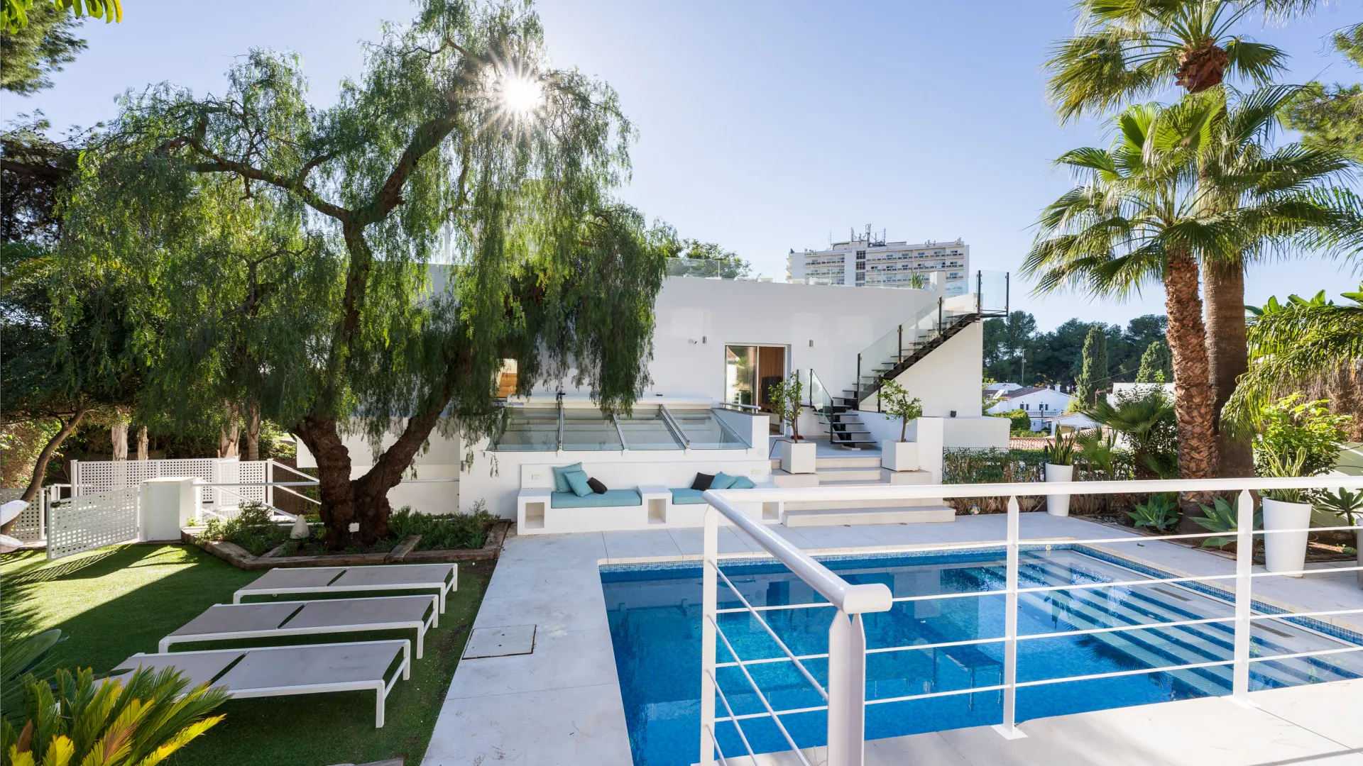 Villa en venta de 6 dormitorios en La Campana
