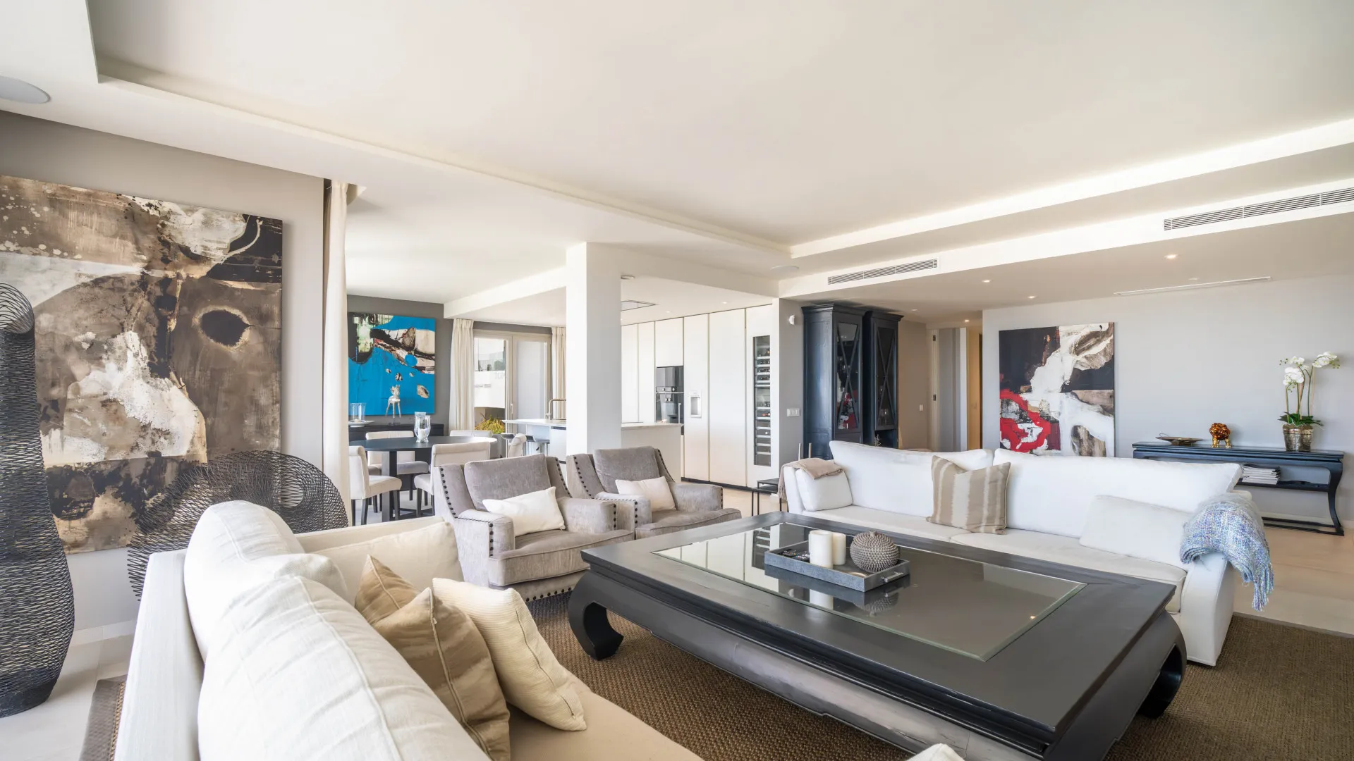 Apartamento planta baja con 3 dormitorios en venta en 9 Lions Residences