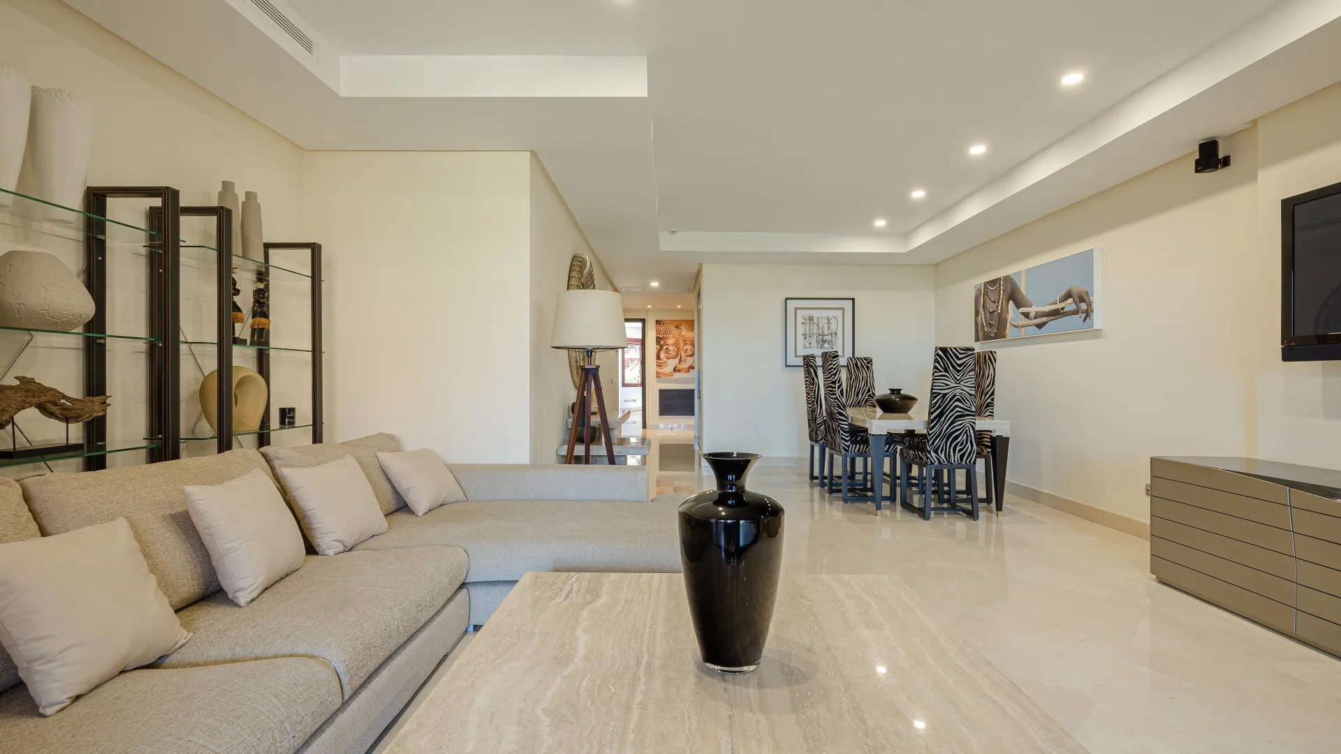 2 bedrooms ground floor apartment for sale in Malibu