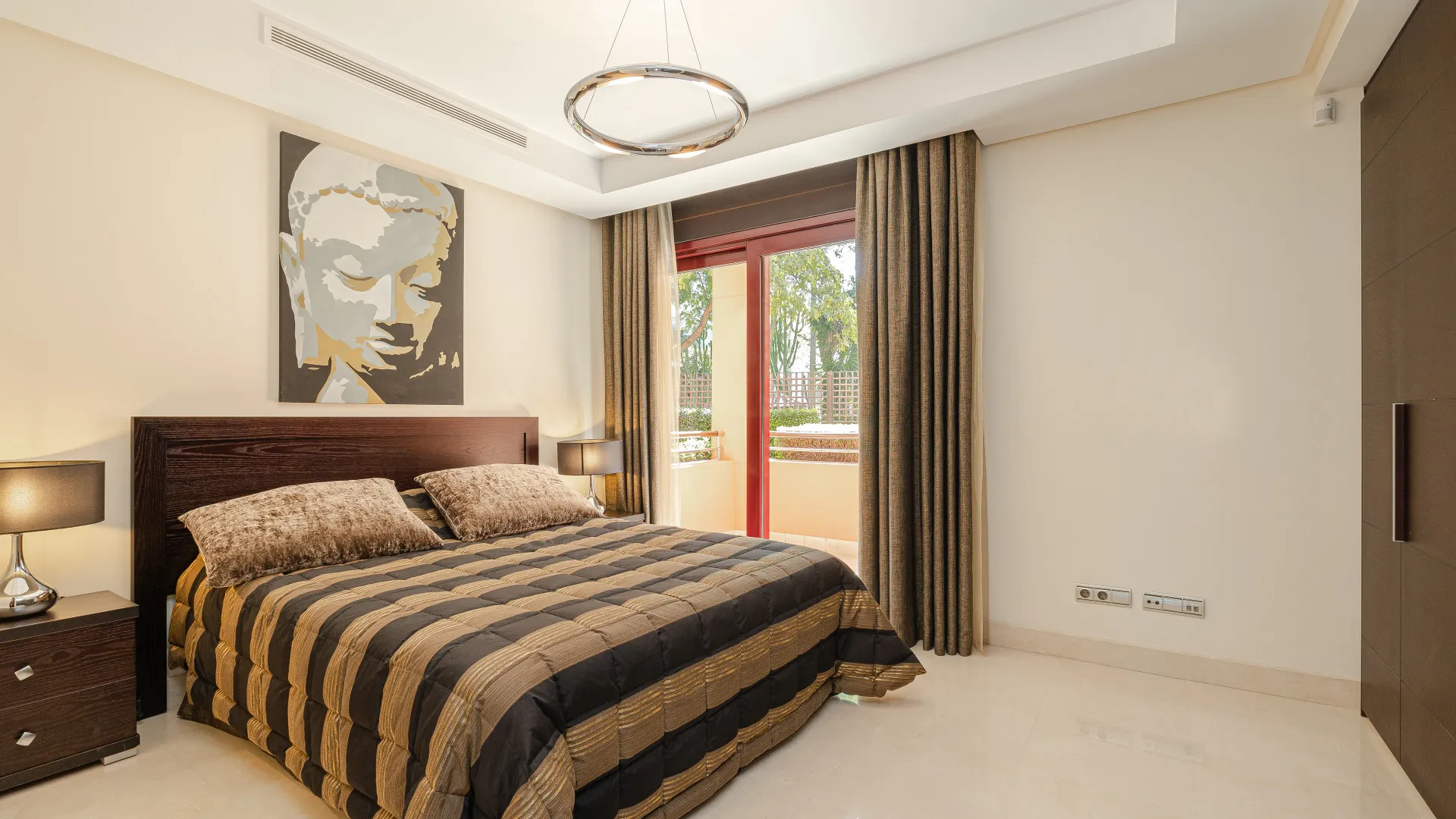 2 bedrooms ground floor apartment for sale in Malibu