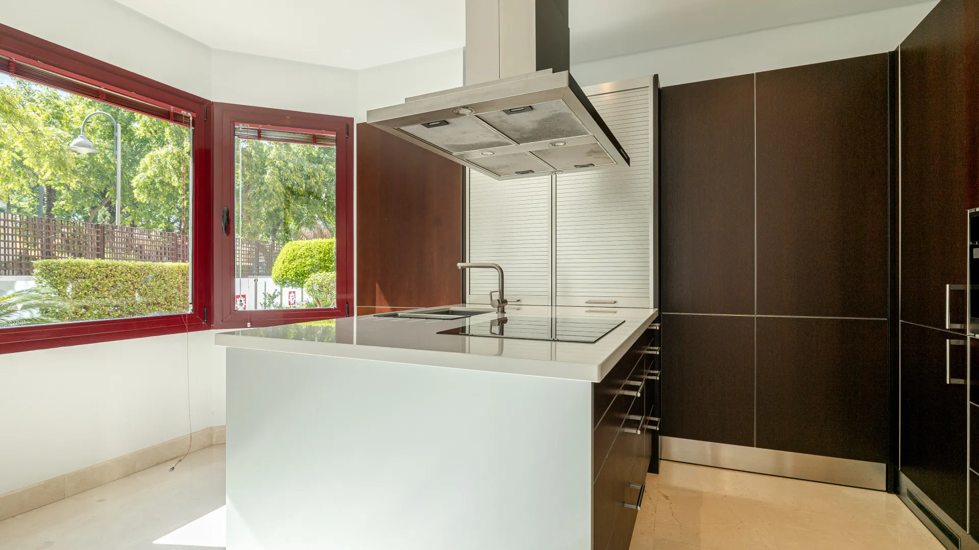 2 bedrooms ground floor apartment for sale in Malibu