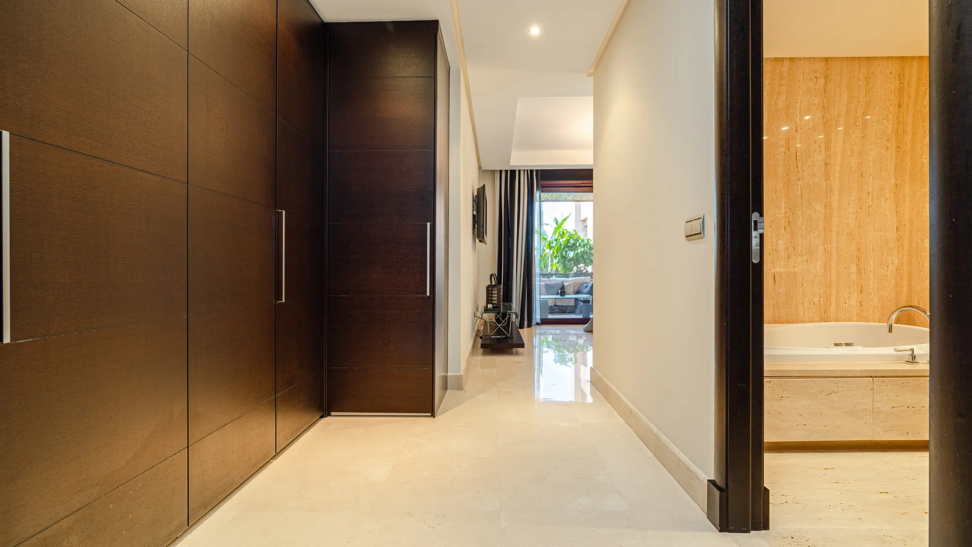 2 bedrooms ground floor apartment for sale in Malibu