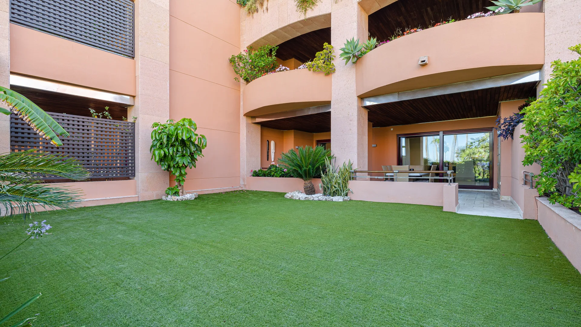 2 bedrooms ground floor apartment for sale in Malibu