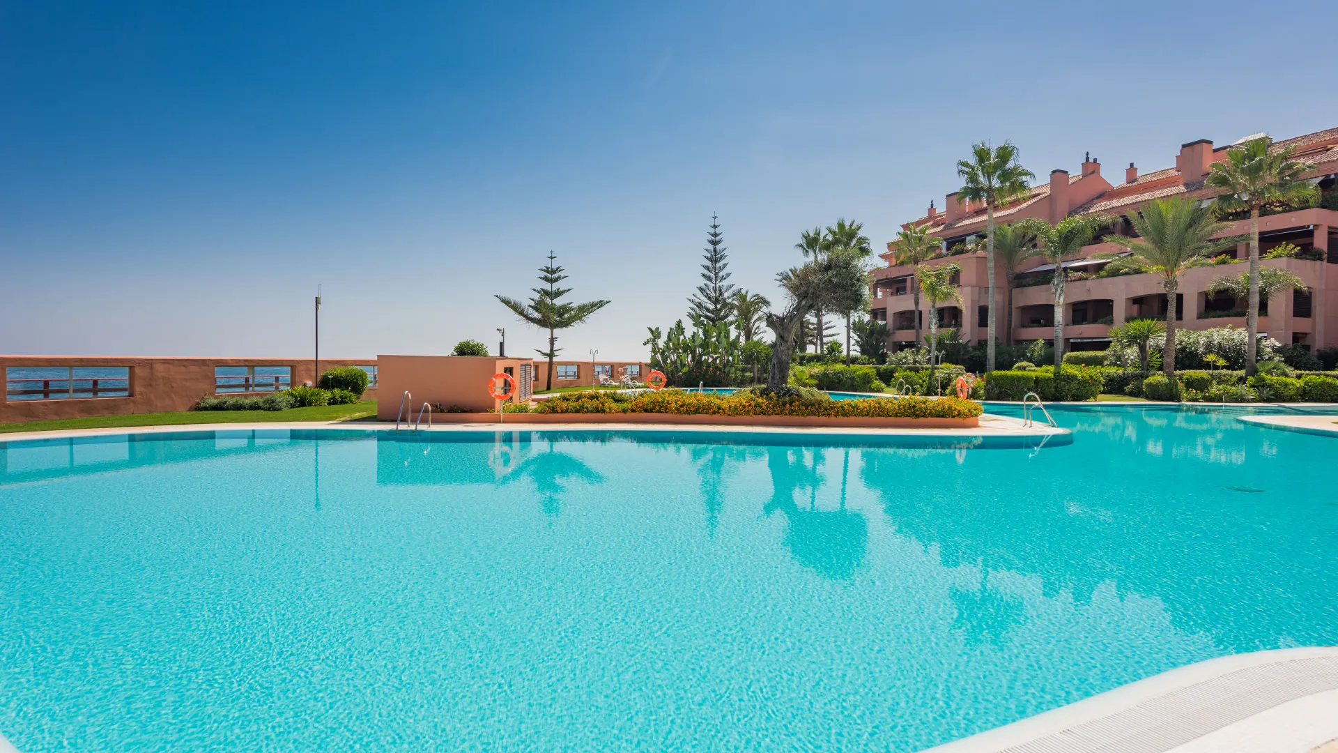 2 bedrooms ground floor apartment for sale in Malibu