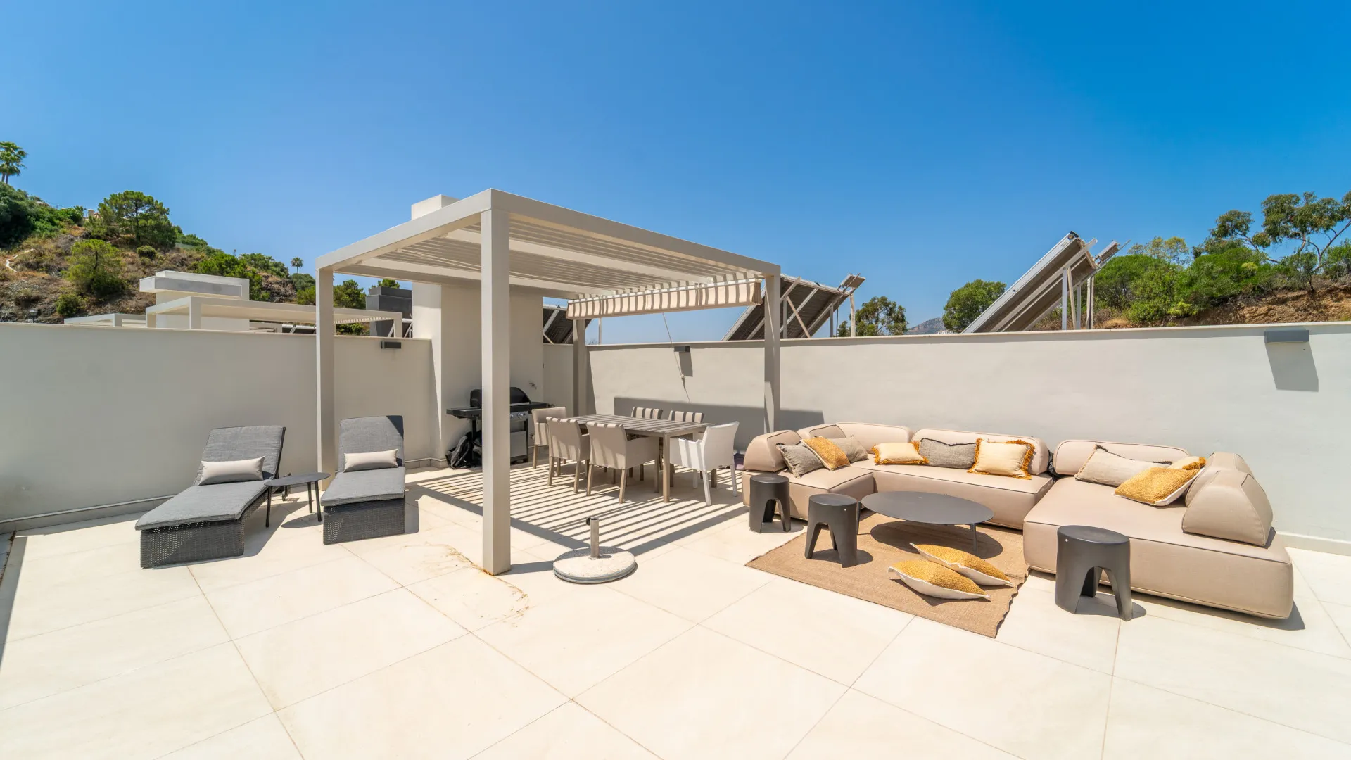 Atico duplex de 3 dormitorios en venta en La Quinta