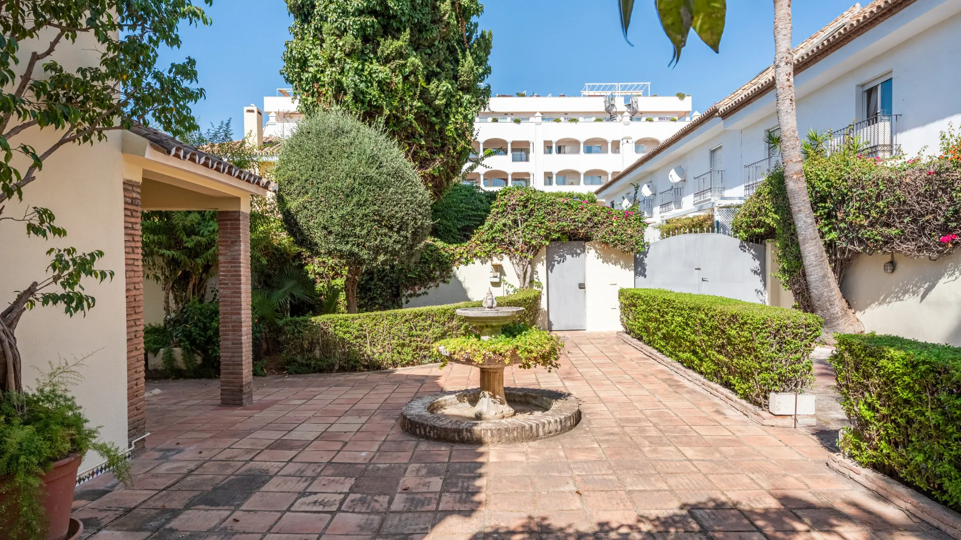 Villa for sale in Casablanca