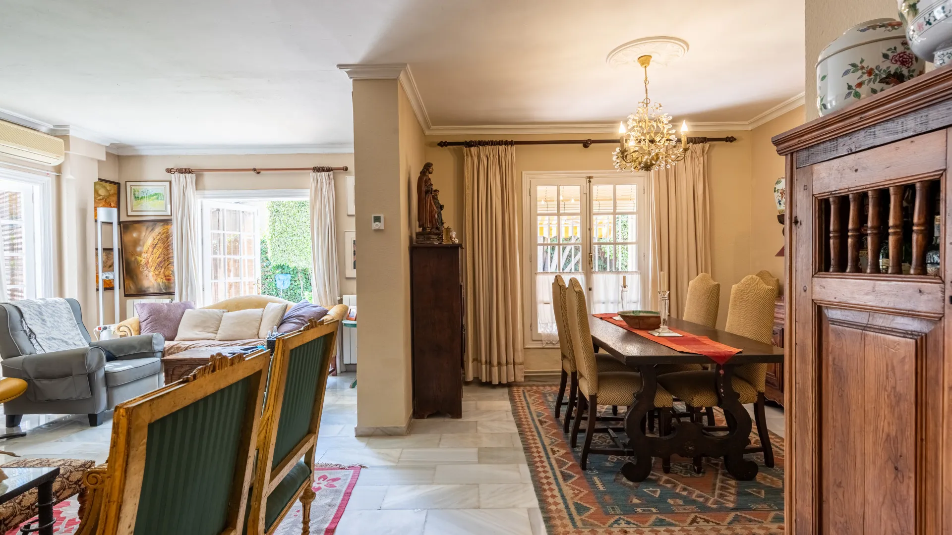 Villa for sale in Casablanca