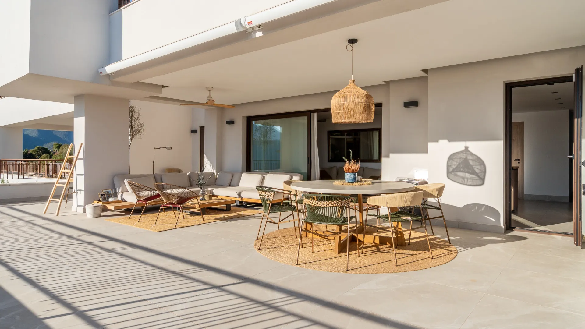 For sale apartment with 3 bedrooms in Almazara Hills