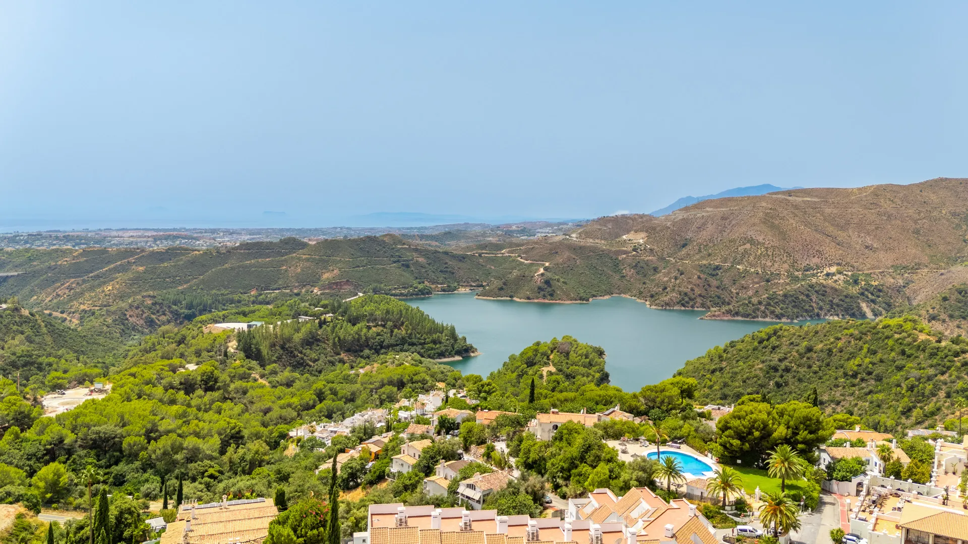 For sale apartment with 3 bedrooms in Almazara Hills