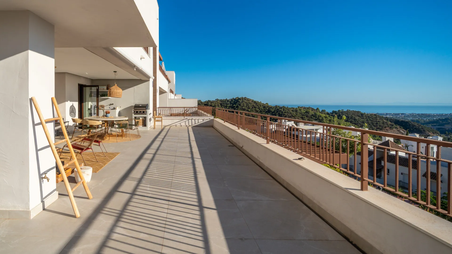For sale apartment with 3 bedrooms in Almazara Hills