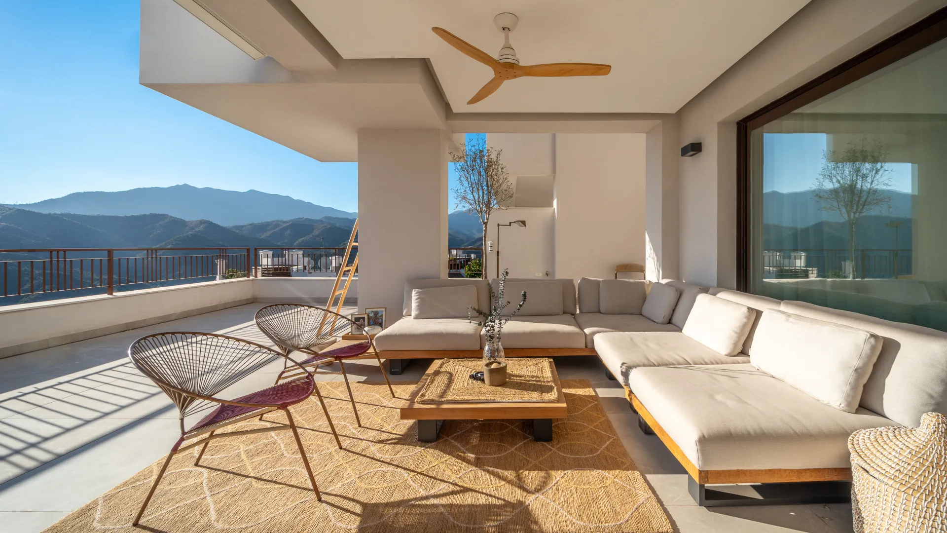 For sale apartment with 3 bedrooms in Almazara Hills