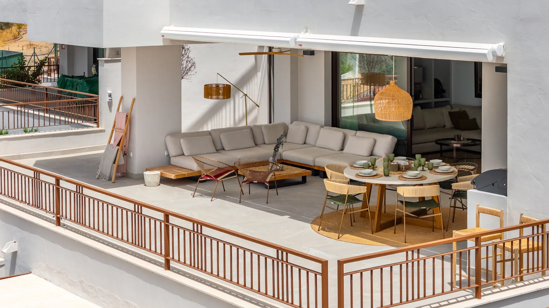 For sale apartment with 3 bedrooms in Almazara Hills