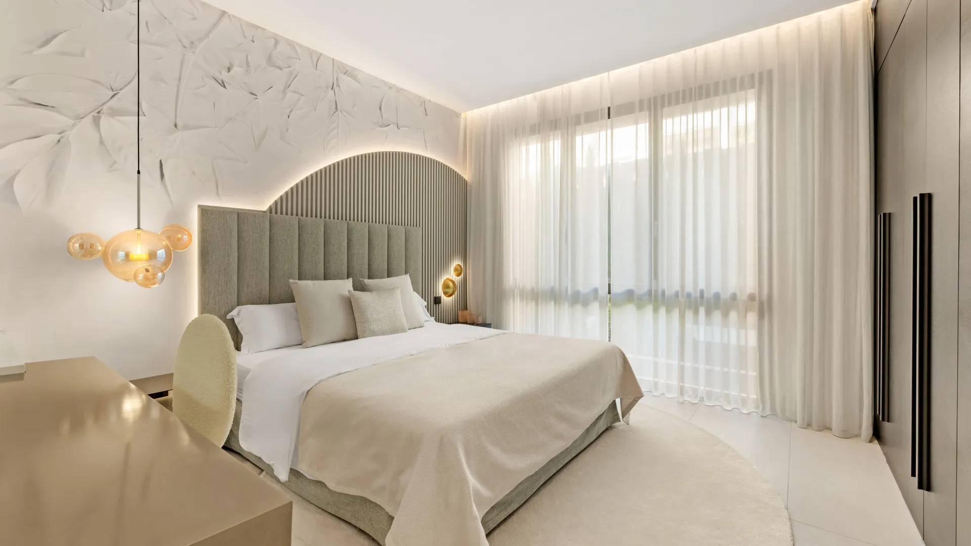 Duplex planta baja en venta de 4 dormitorios en Epic Marbella