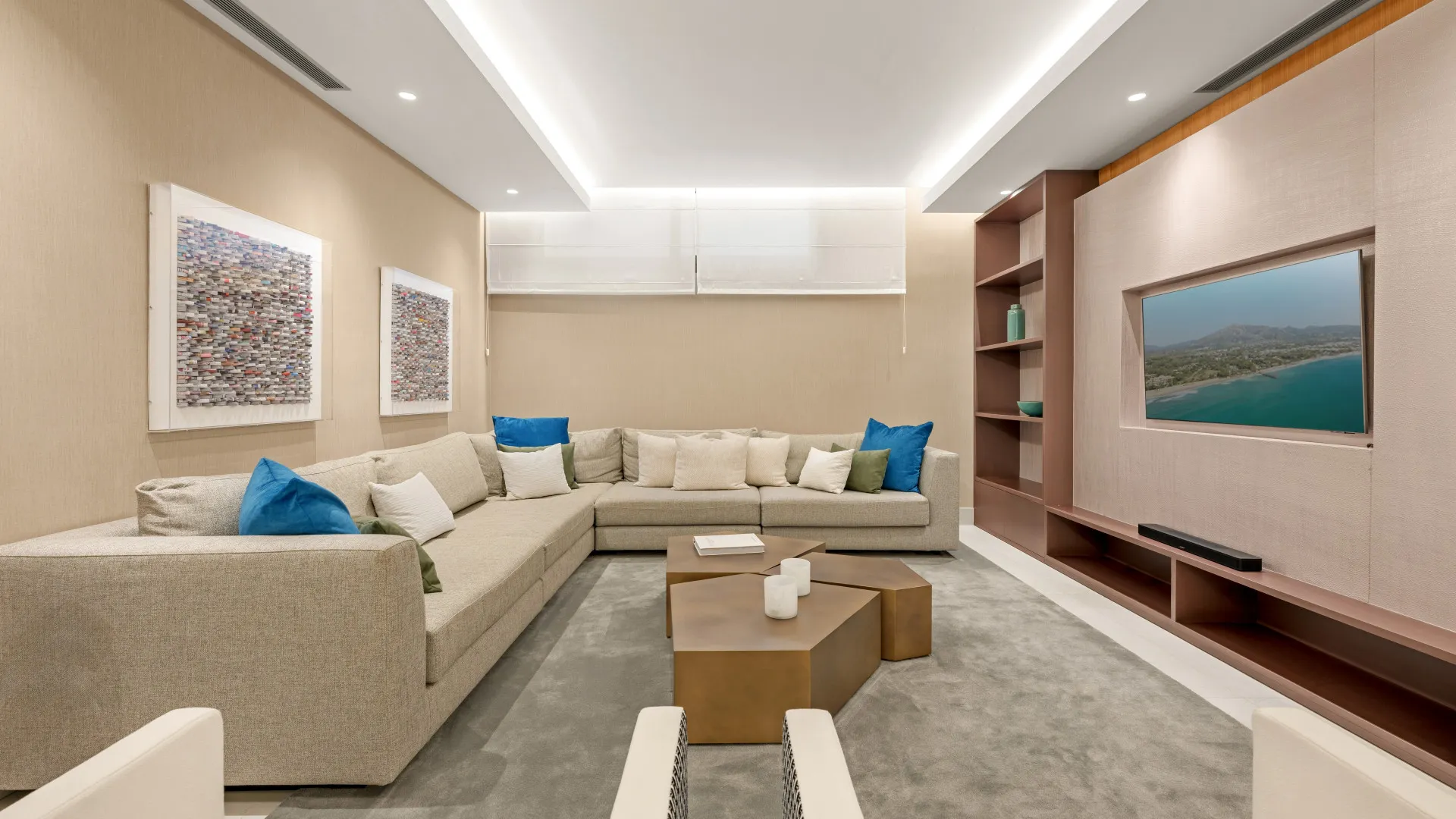 Duplex planta baja en venta de 4 dormitorios en Epic Marbella