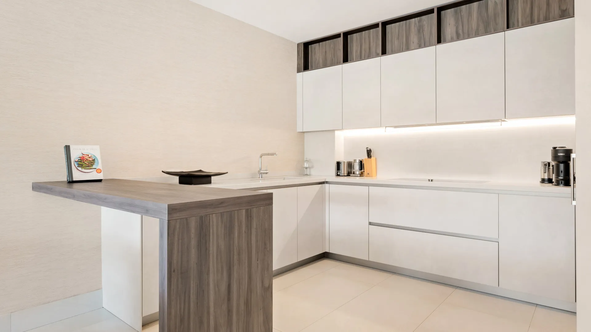 Duplex planta baja en venta de 4 dormitorios en Epic Marbella