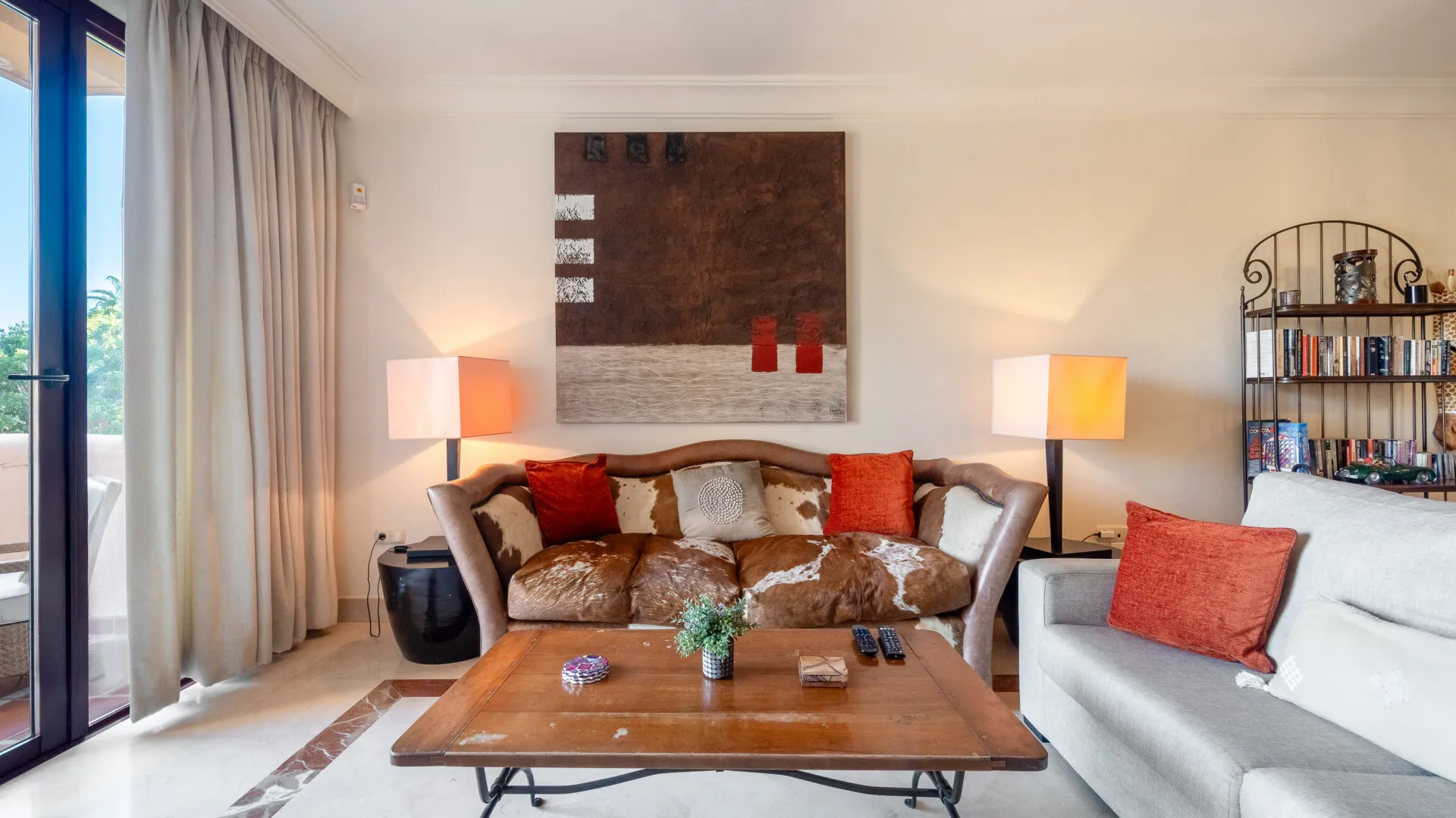 Se vende apartamento en Bahia Alcantara con 2 dormitorios