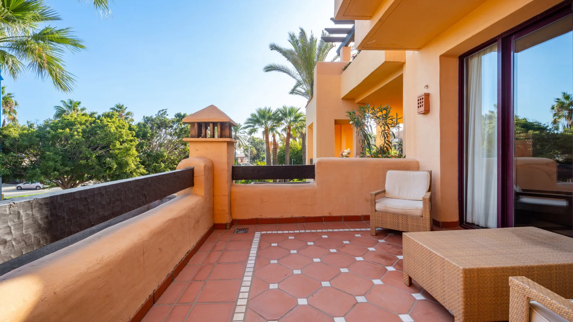 Se vende apartamento en Bahia Alcantara con 2 dormitorios